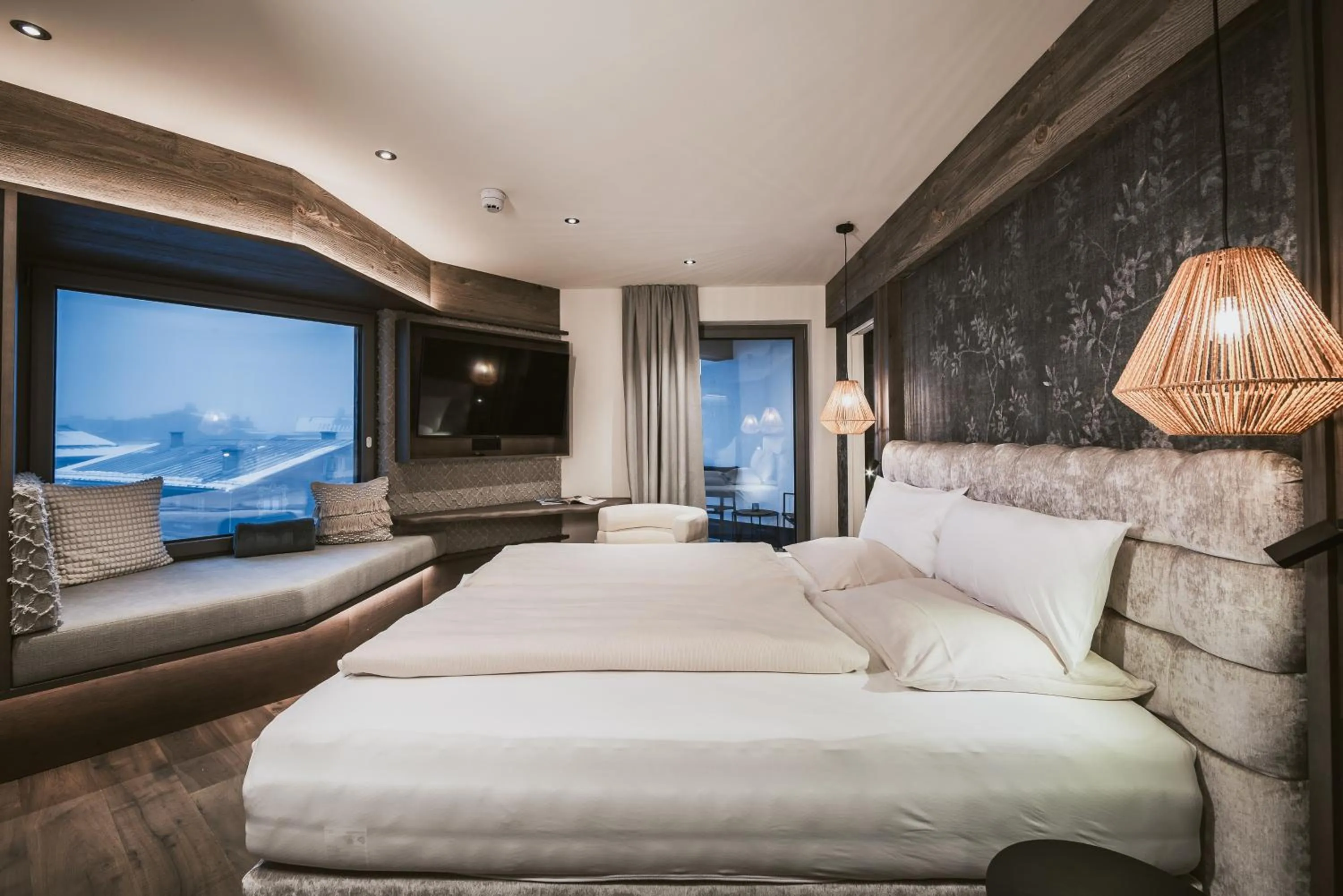 Photo of the whole room, Bed in Margarethenstein Boutique Hotel