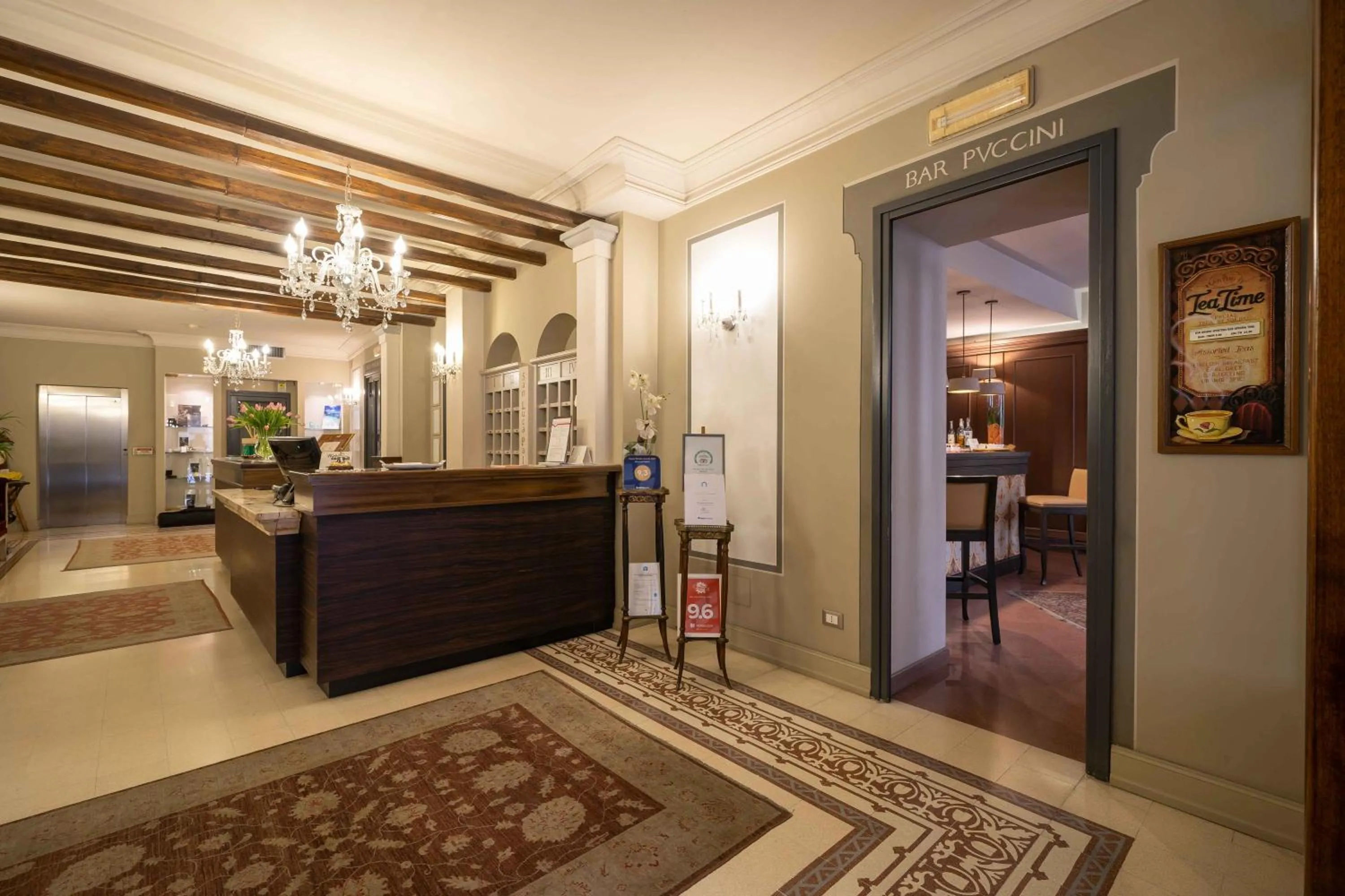 Lobby or reception in San Luca Palace
