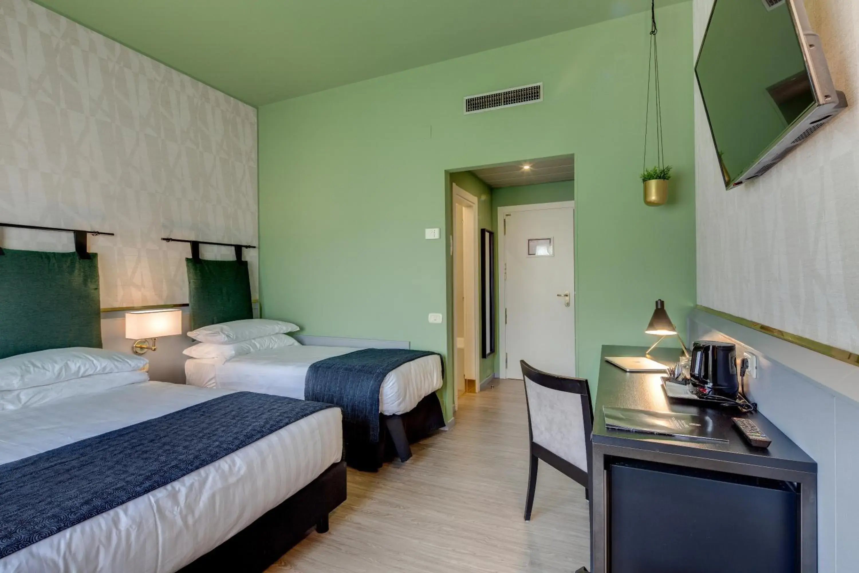 Bedroom, Bed in Best Western Plus CHC Florence Bedroom, Bed in Best Western Plus CHC Florence