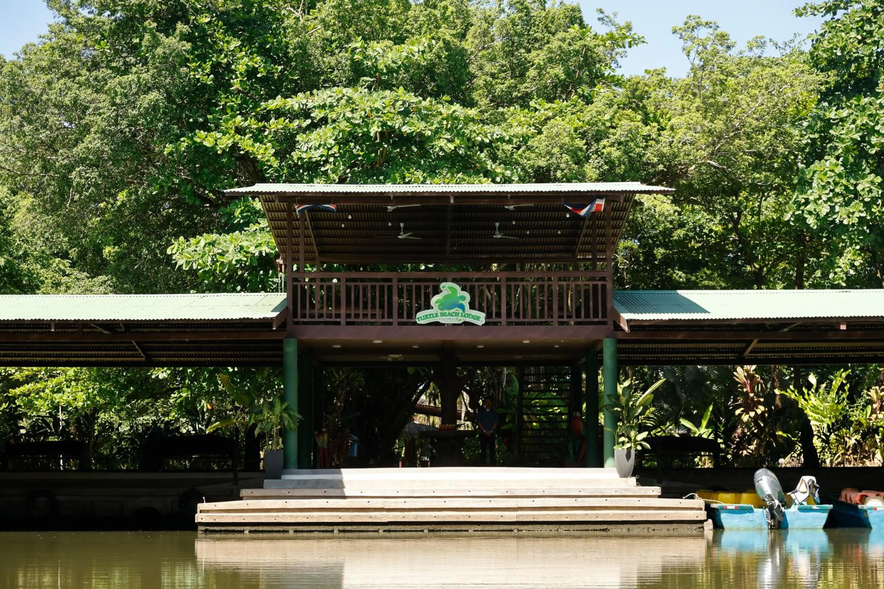 Turtle Beach Lodge