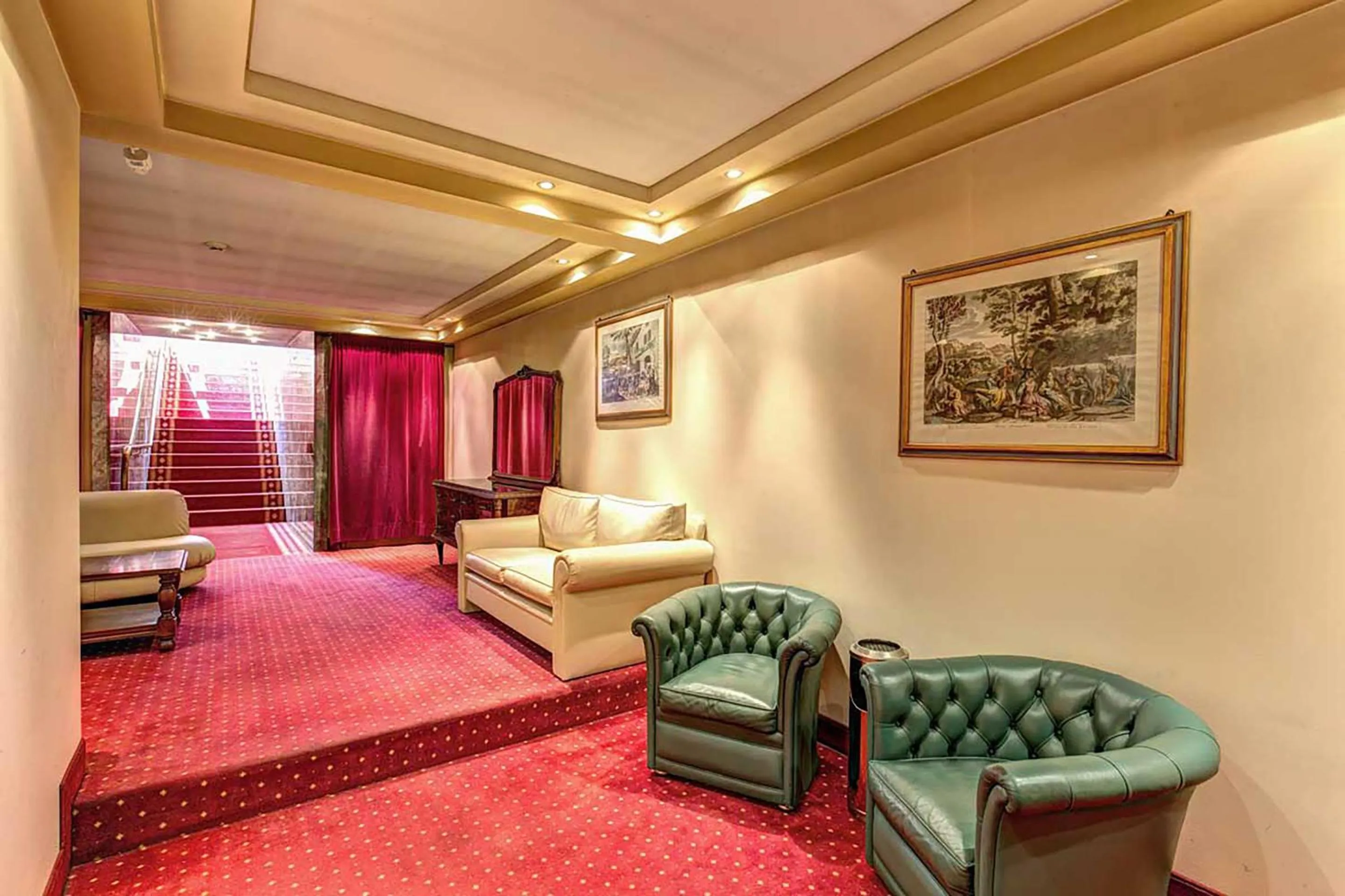 Lounge or bar, Bed in Hotel Motel Miami