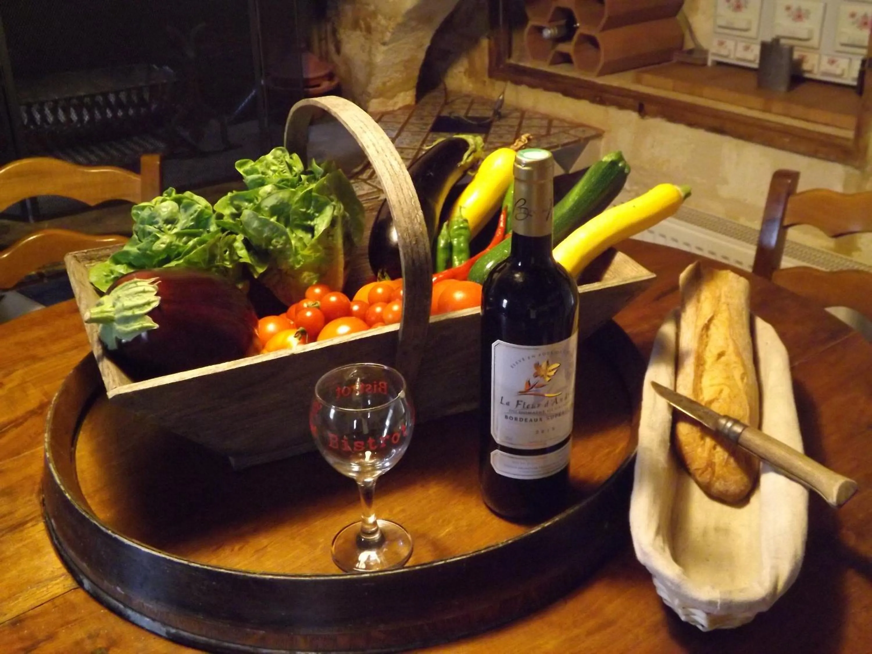 Food in La Girondine