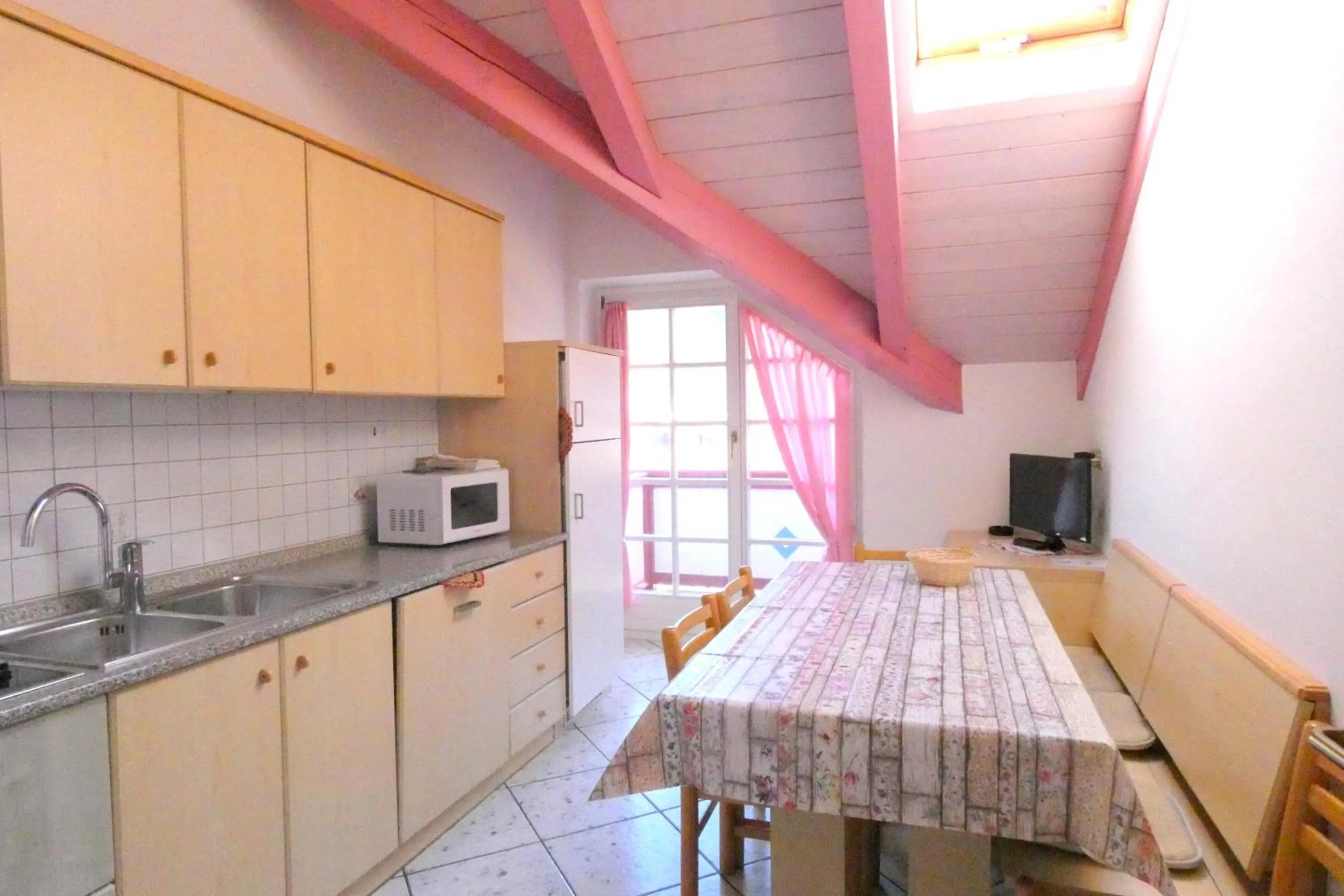 Kitchen or kitchenette in Casa Azzurra