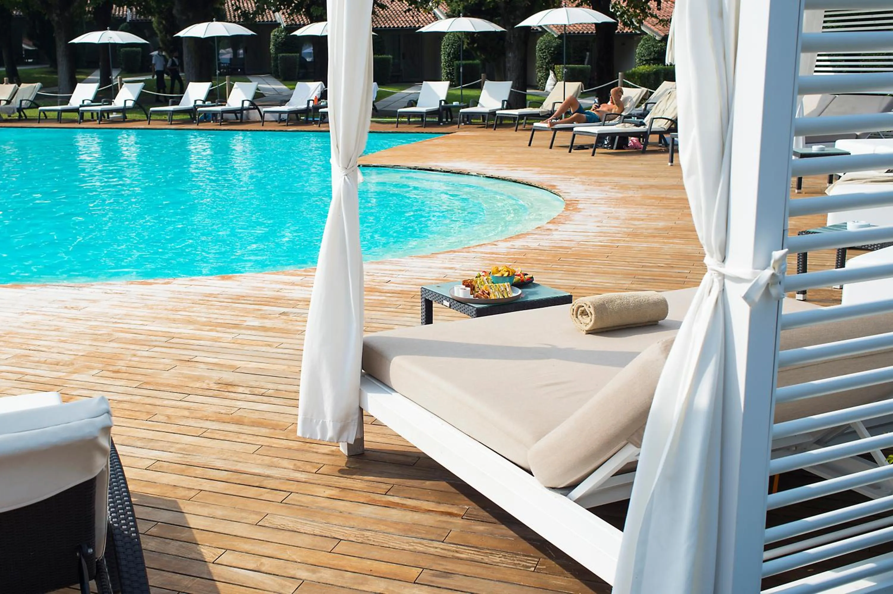 Garden in Splendido Bay Luxury Spa Resort