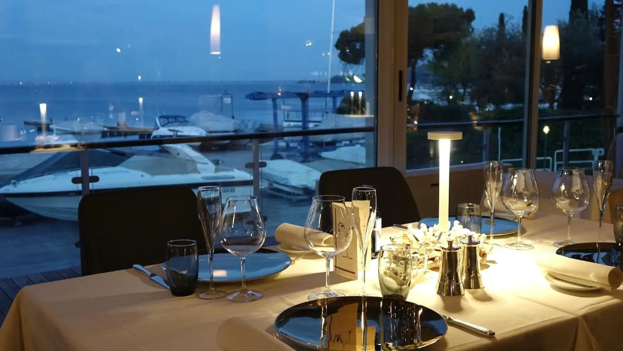 Restaurant/places to eat in Splendido Bay Luxury Spa Resort Restaurant/places to eat in Splendido Bay Luxury Spa Resort
