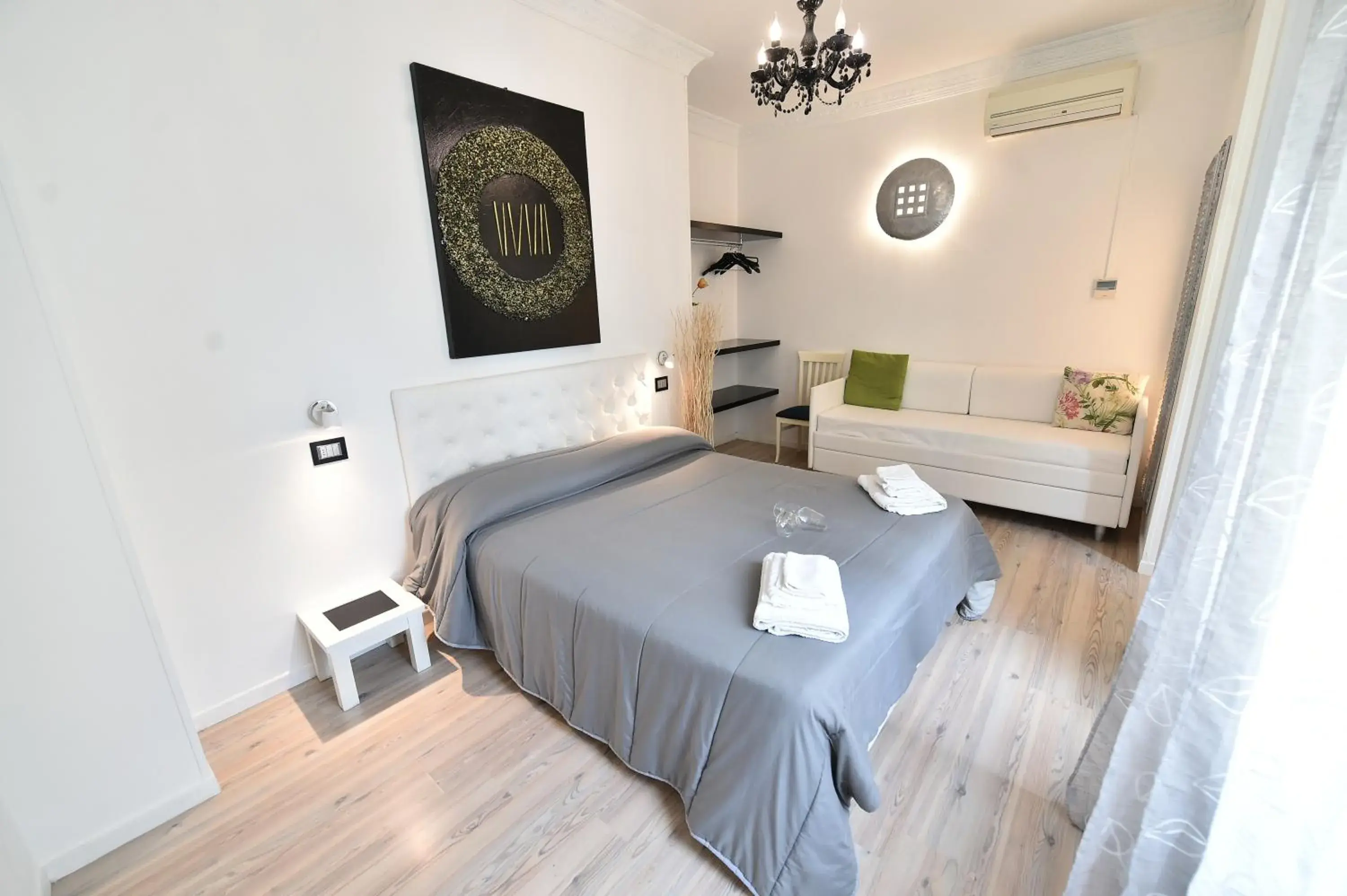 Bedroom, Bed in Hotel Okinawa Bedroom, Bed in Hotel Okinawa