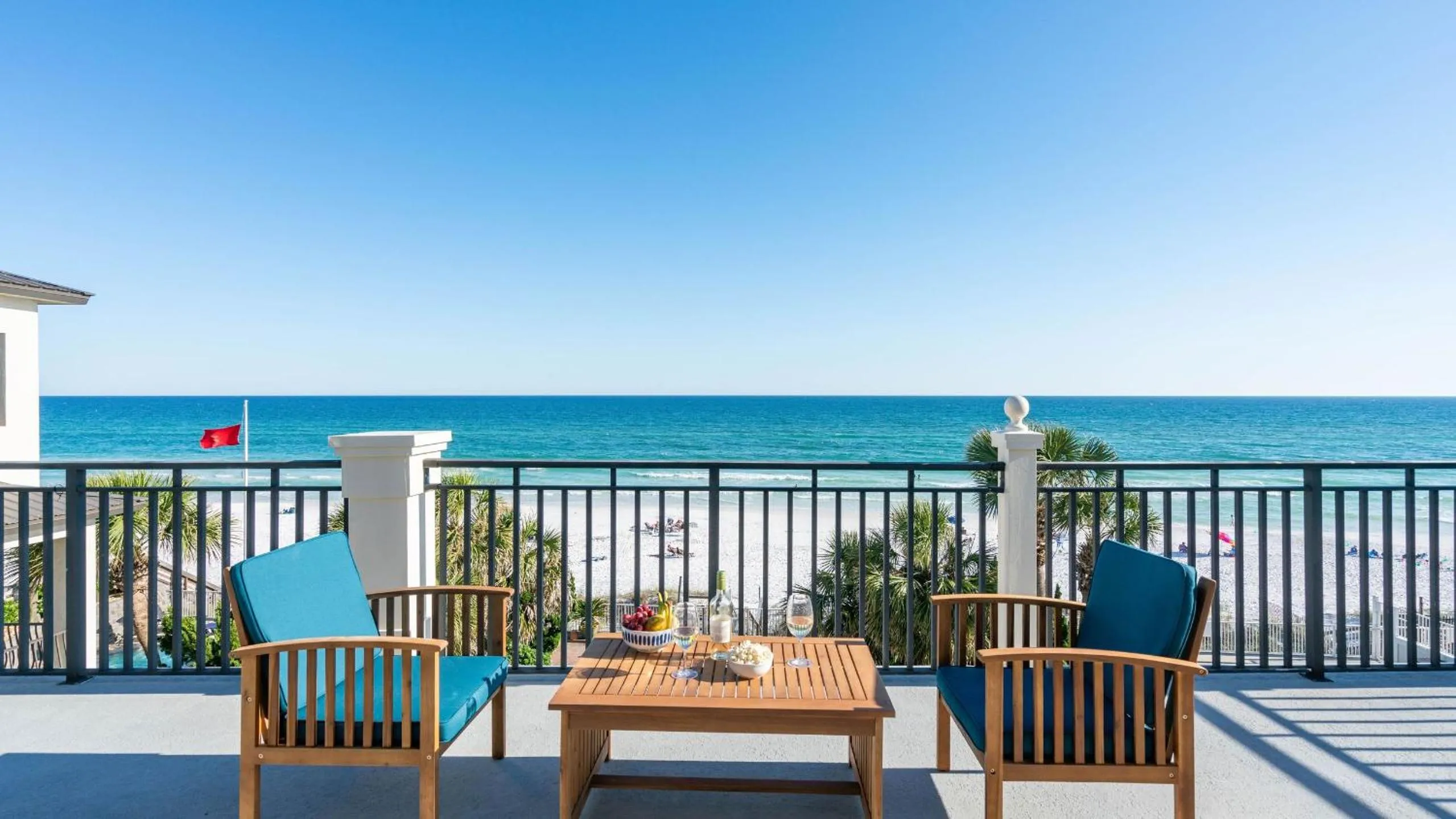 Promenade by AvantStay Beach Front Mansion w Breathtaking Views Pool