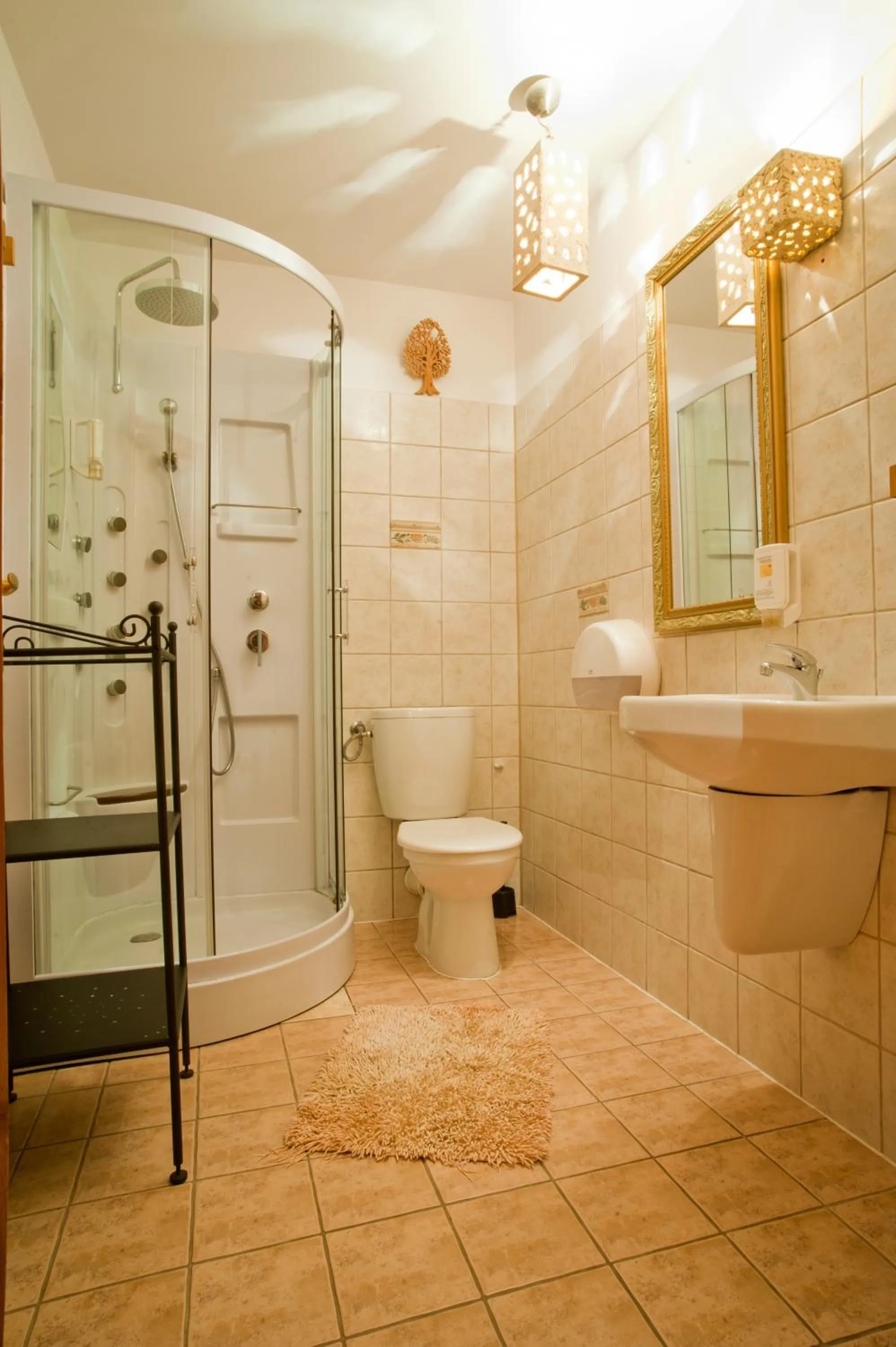 Bathroom in Rezydencja Sąsiadów Zakopanego