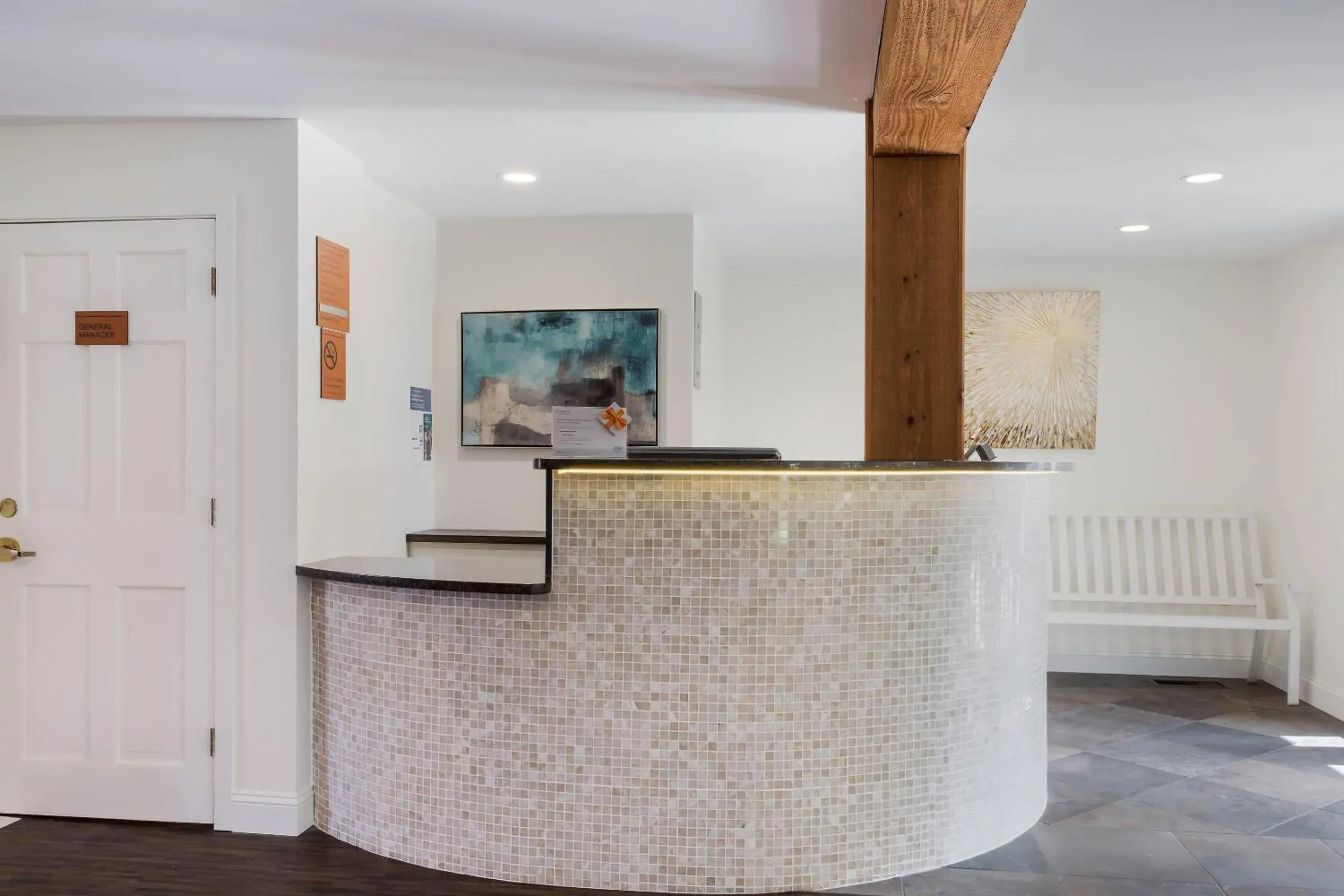 Lobby or reception in The Palmer House Resort, an Ascend Collection Hotel Lobby or reception in The Palmer House Resort, an Ascend Collection Hotel