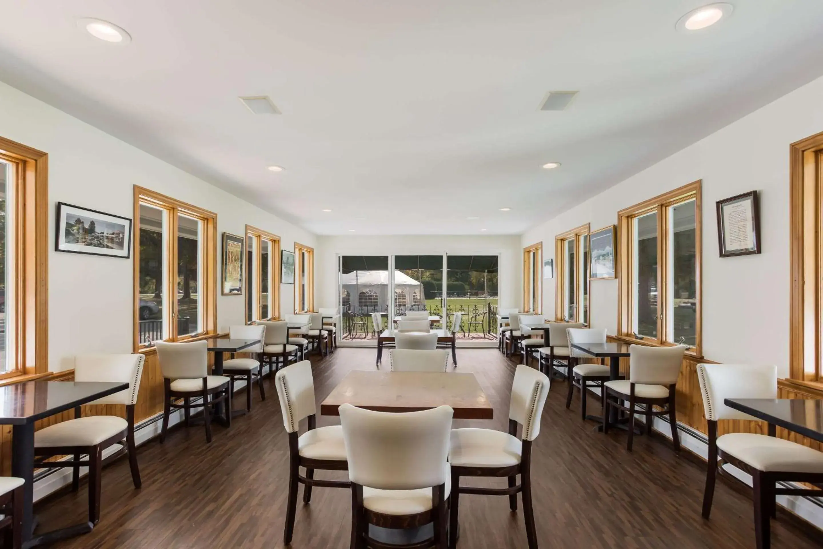 Restaurant/places to eat in The Palmer House Resort, an Ascend Collection Hotel Restaurant/places to eat in The Palmer House Resort, an Ascend Collection Hotel