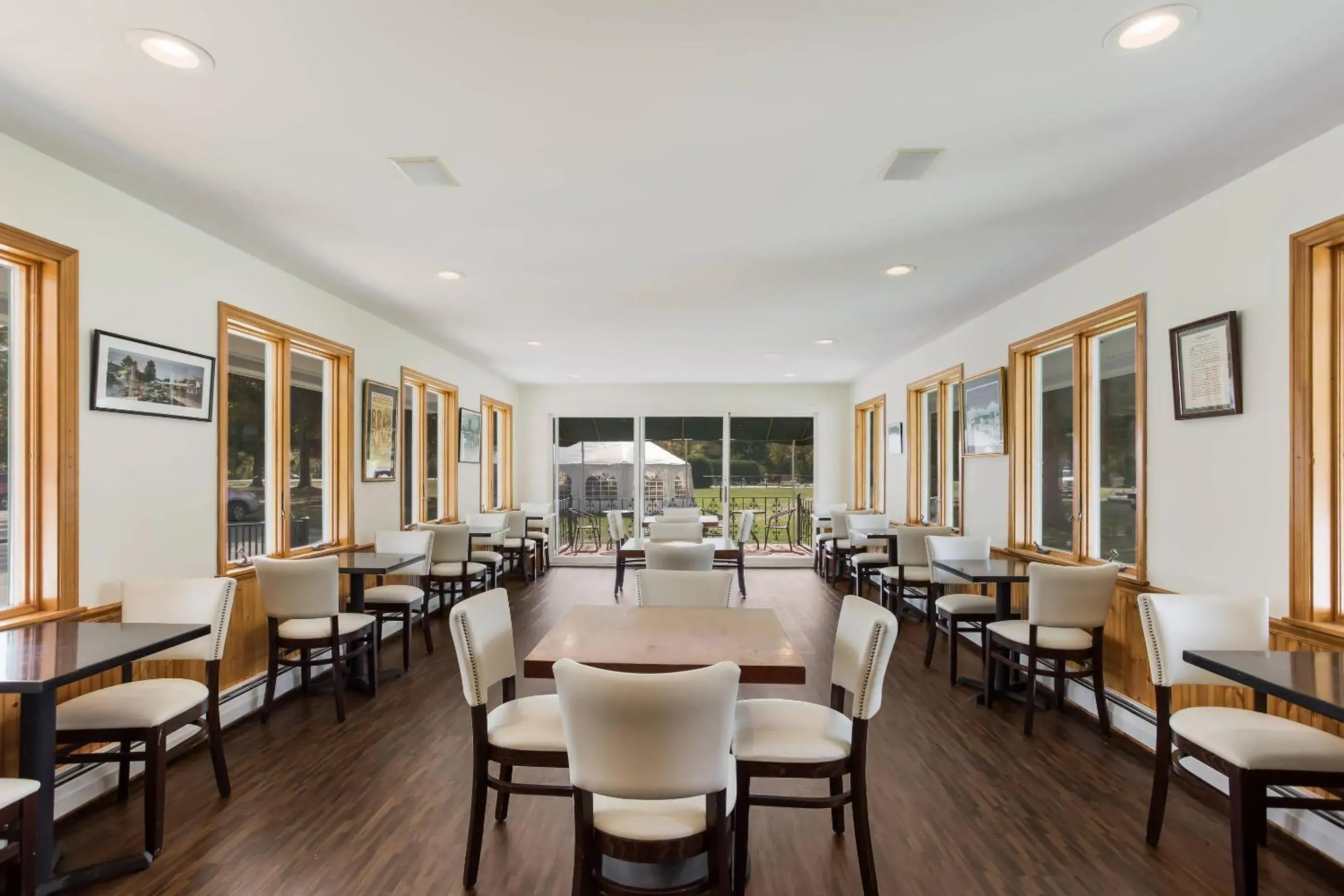 Restaurant/places to eat in The Palmer House Resort, an Ascend Collection Hotel Restaurant/places to eat in The Palmer House Resort, an Ascend Collection Hotel