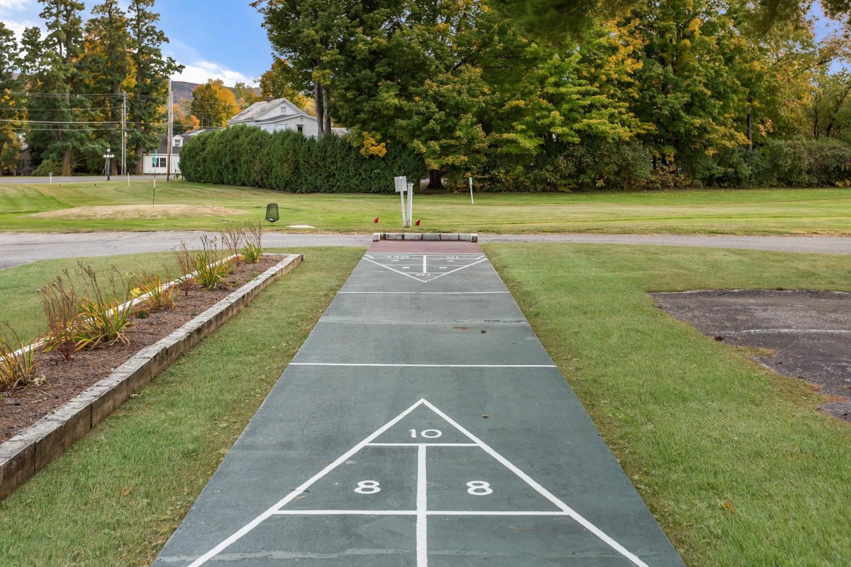 Swimming pool in The Palmer House Resort, an Ascend Collection Hotel