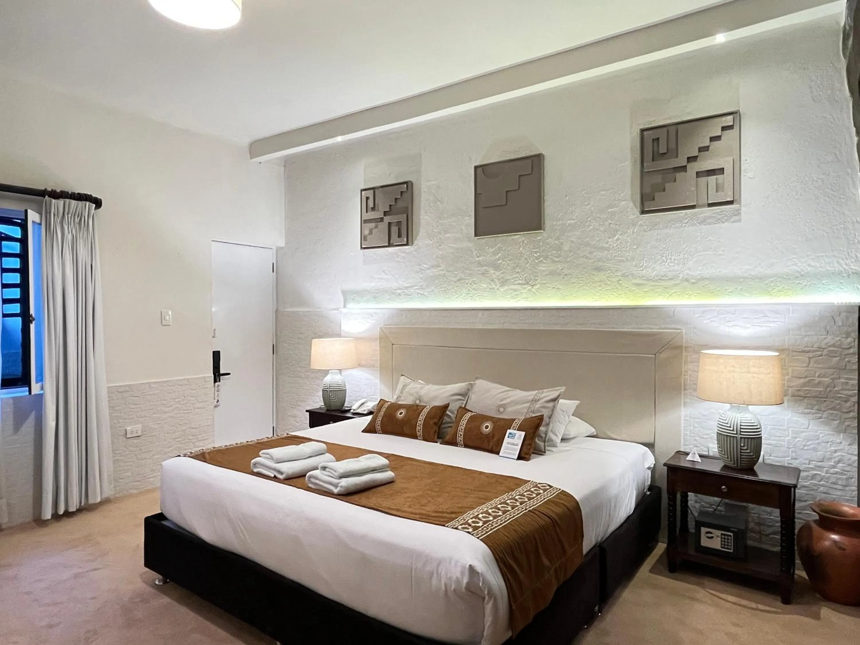 Bed in Katari at Plaza de Armas Cusco