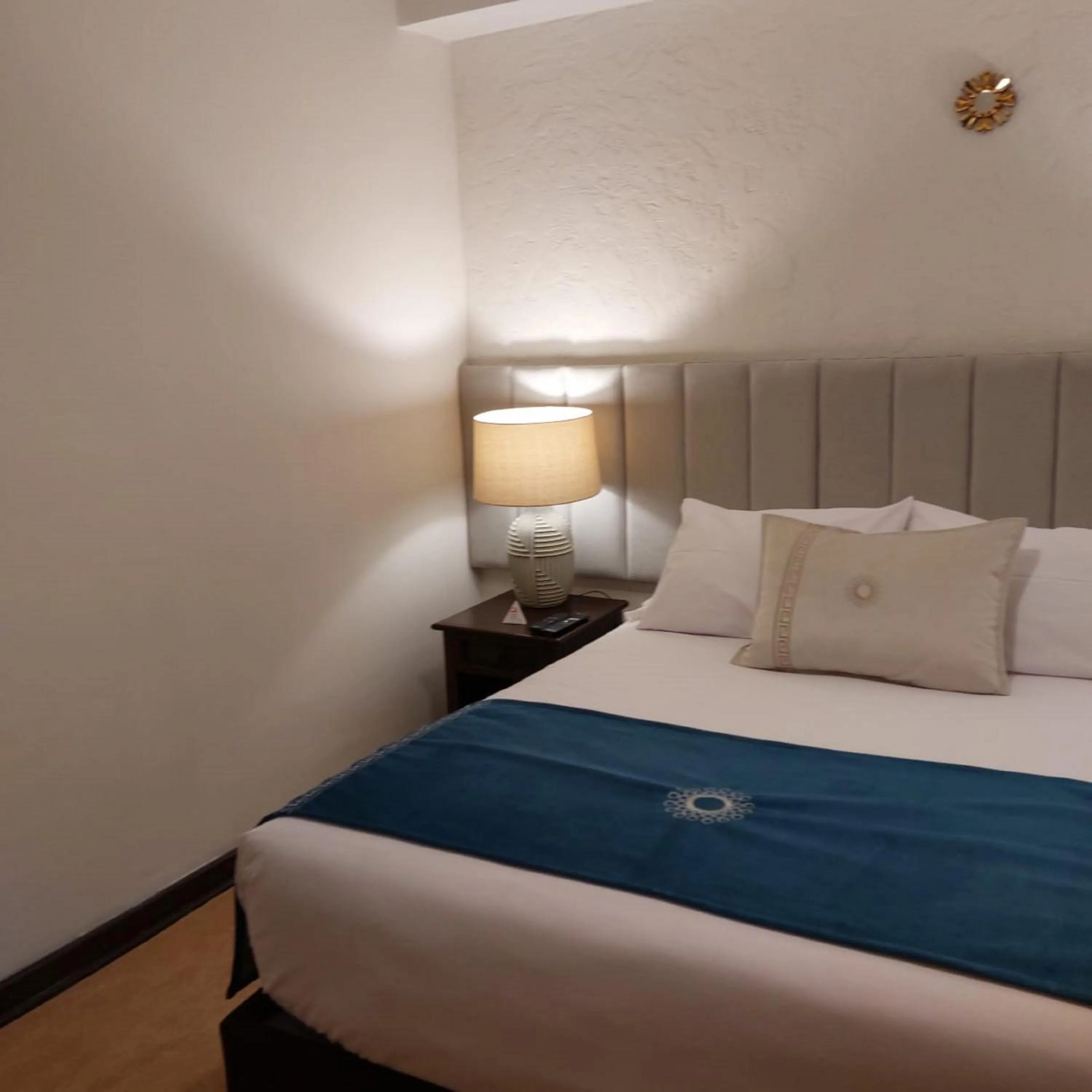 Photo of the whole room, Bed in Katari at Plaza de Armas Cusco