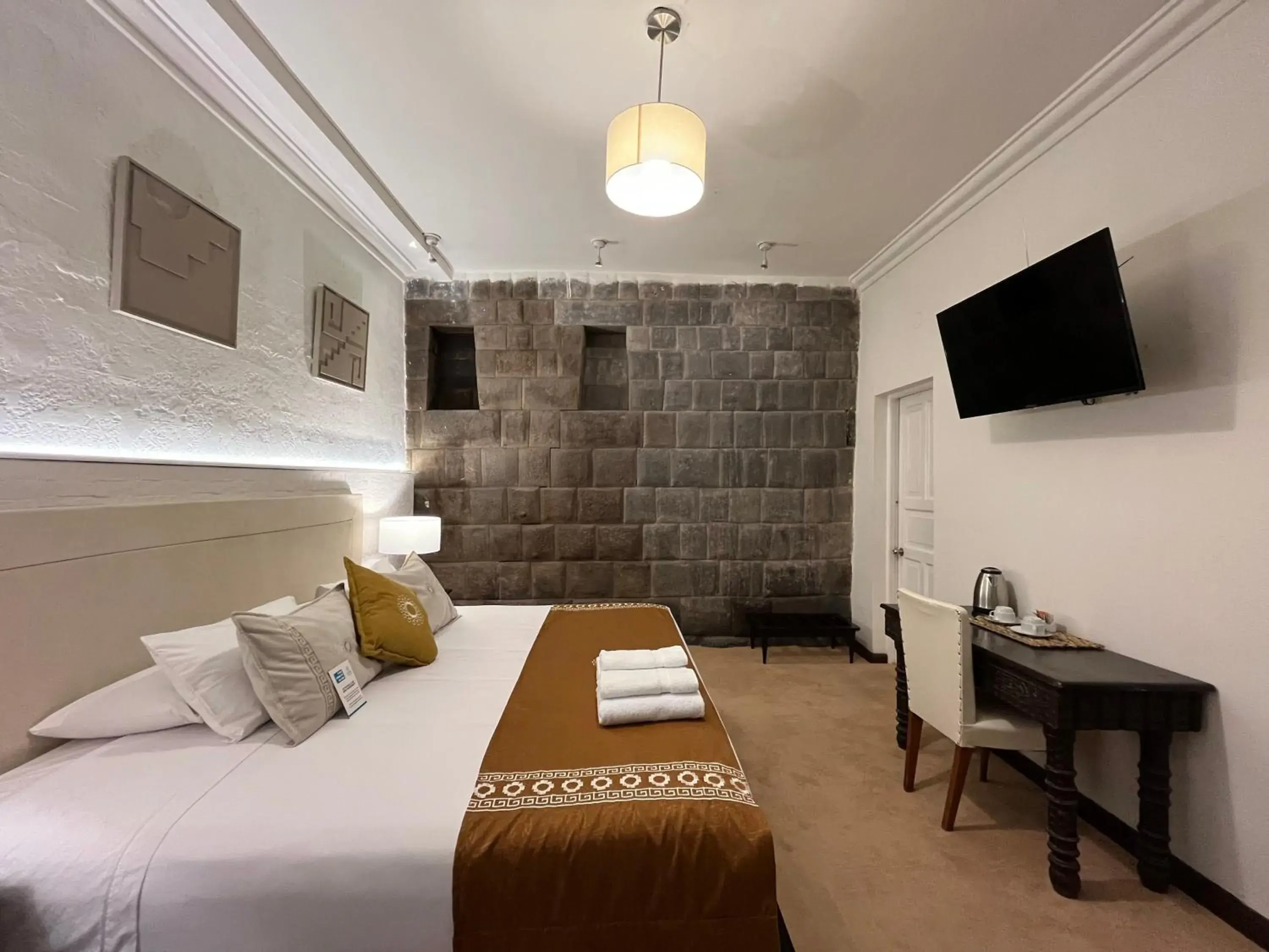 Superior King Room in Katari at Plaza de Armas Cusco Superior King Room in Katari at Plaza de Armas Cusco