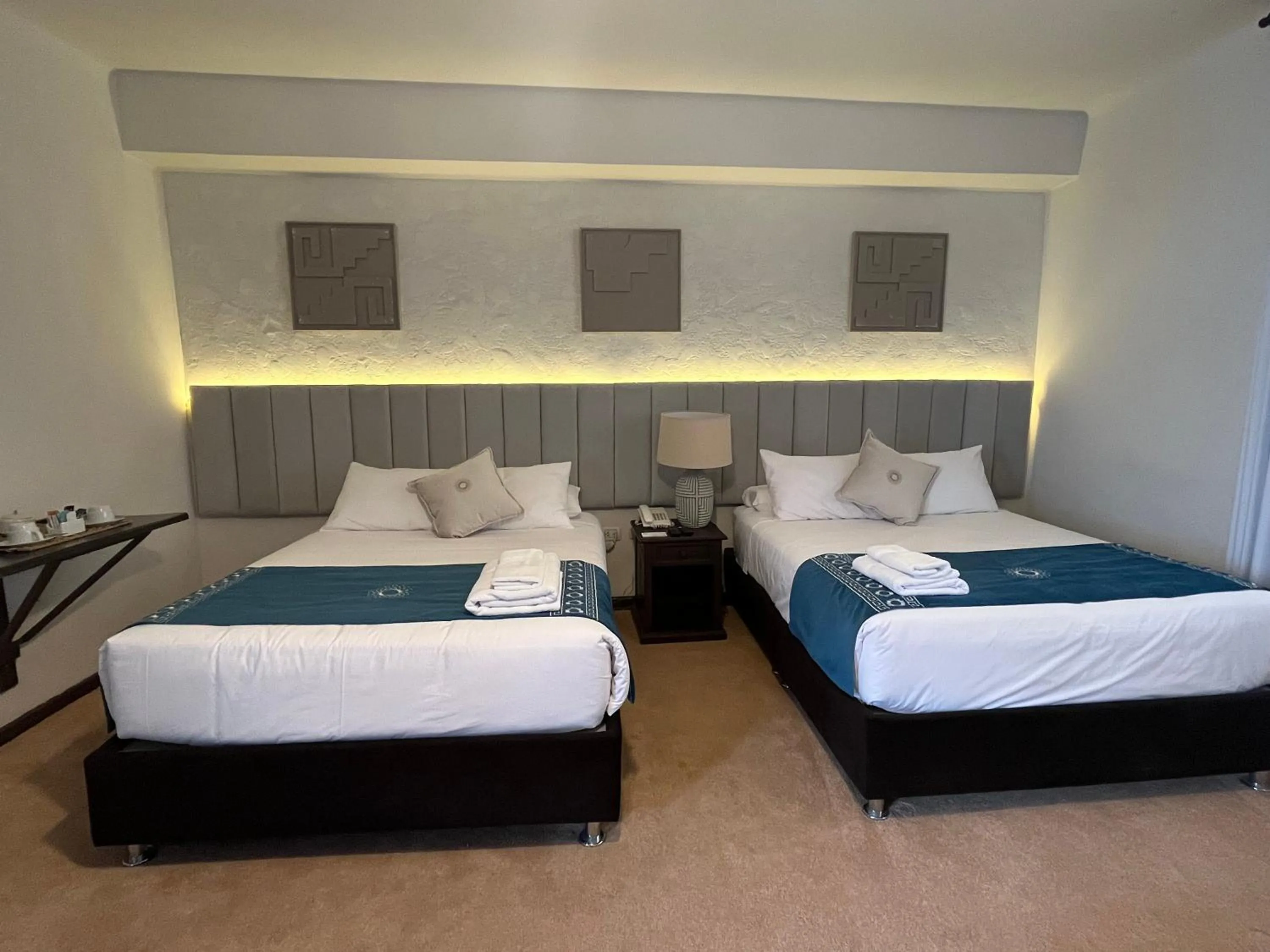 Photo of the whole room, Bed in Katari at Plaza de Armas Cusco