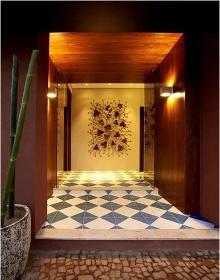 Decorative detail, Bed in Lirio D'Água Hotel