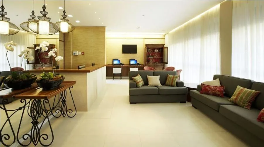 Lobby or reception in Lirio D'Água Hotel