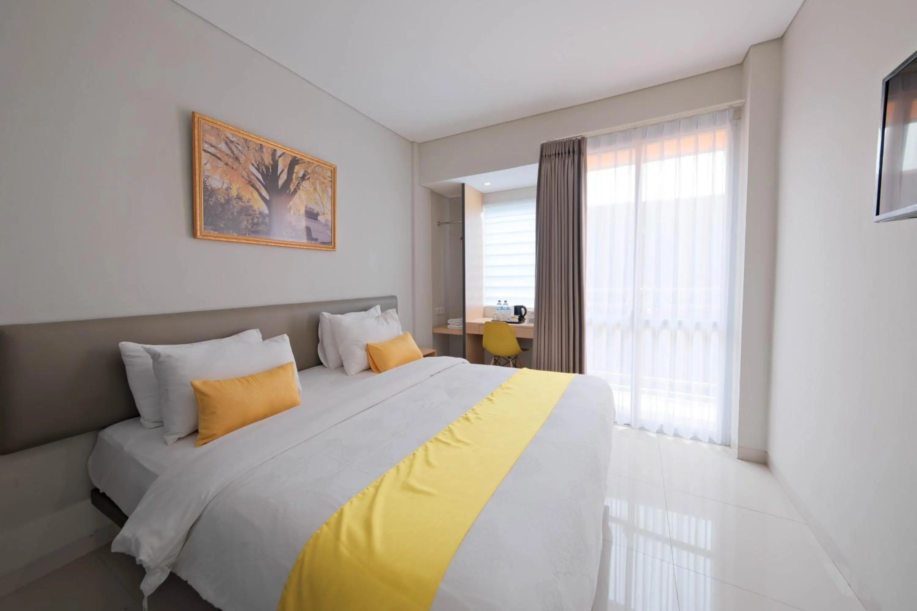 Property building, Bed in S101 Hotels
