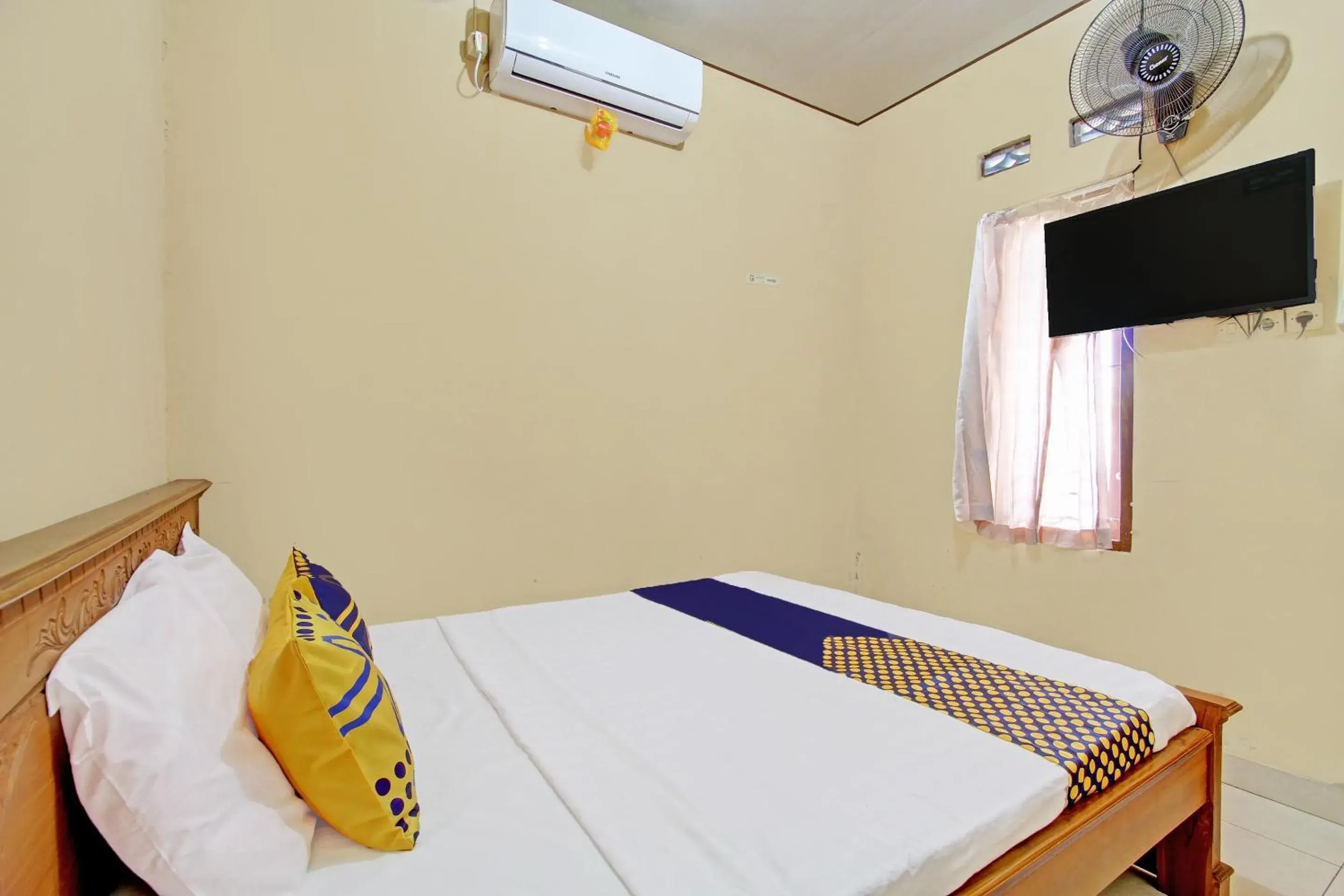 Bedroom, Bed in Hotel O Timoti Guest House Bedroom, Bed in Hotel O Timoti Guest House