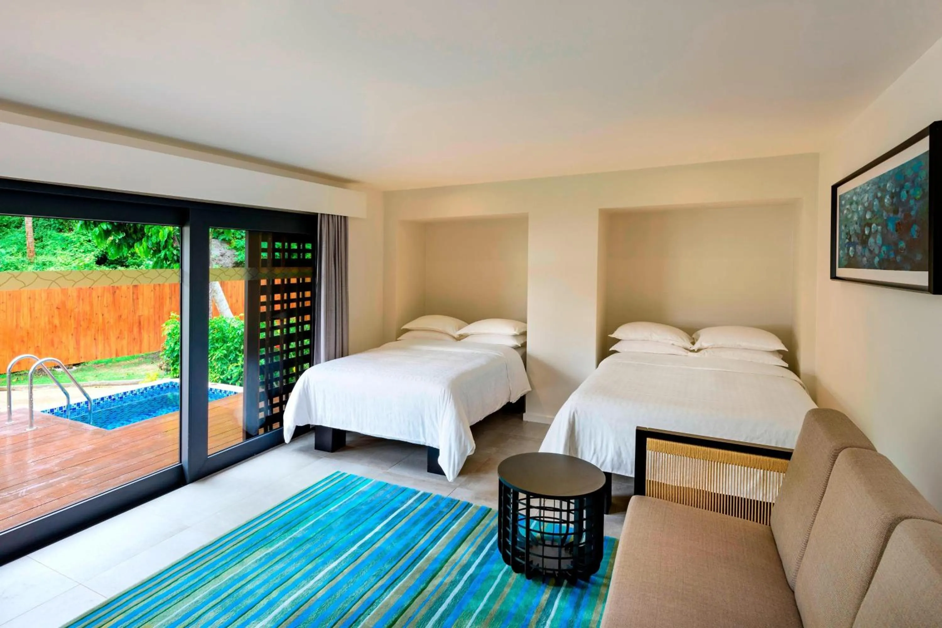 Swimming pool, Bed in Sheraton Resort & Spa, Tokoriki Island, Fiji