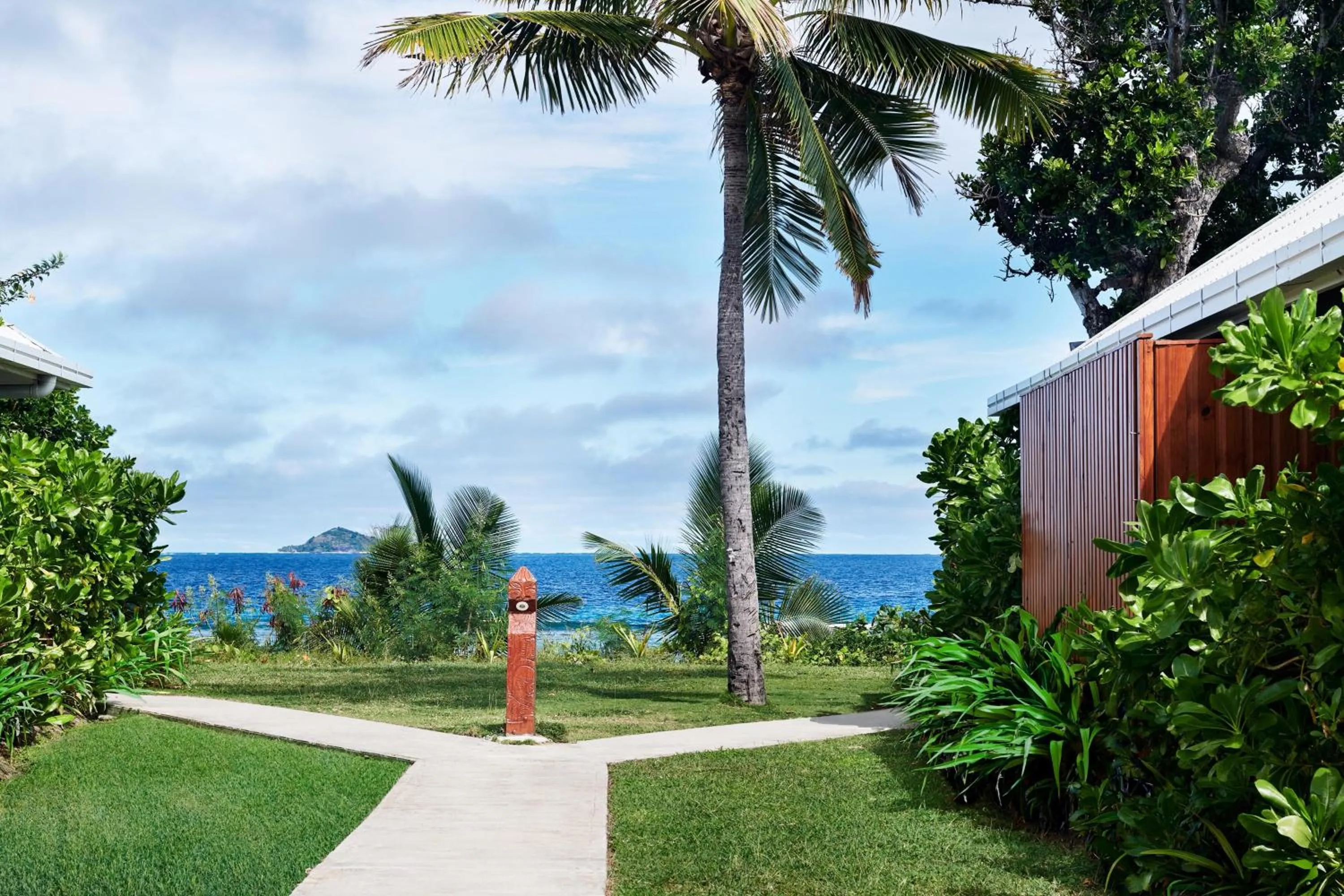 Photo of the whole room in Sheraton Resort & Spa, Tokoriki Island, Fiji