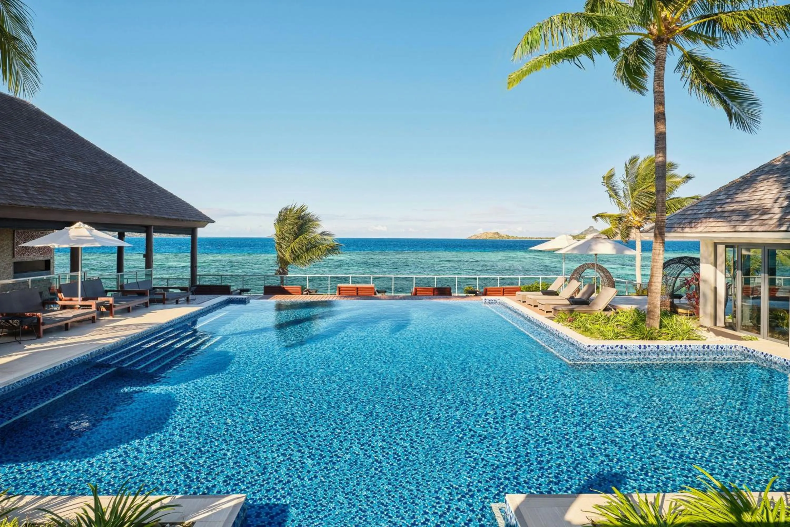 Swimming pool in Sheraton Resort & Spa, Tokoriki Island, Fiji