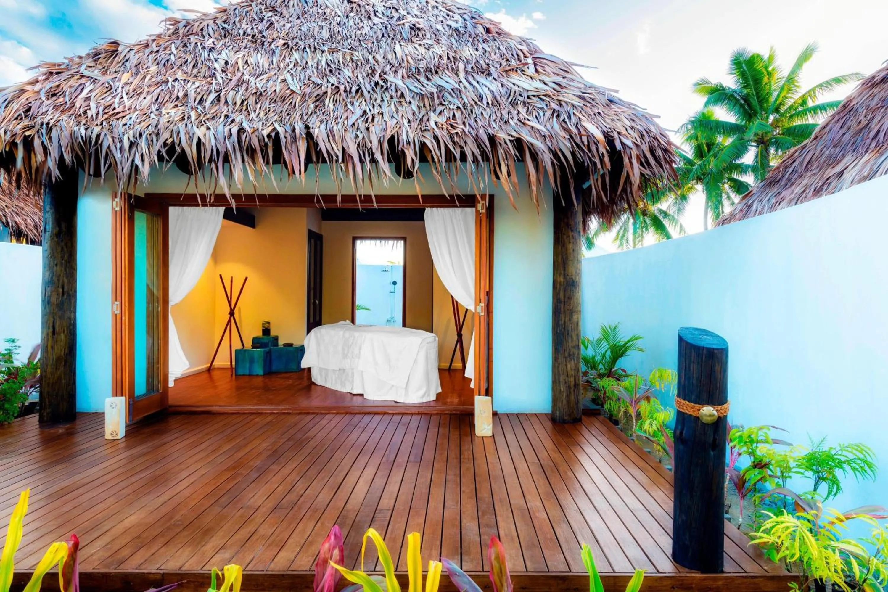 Spa and wellness centre/facilities, Bed in Sheraton Resort & Spa, Tokoriki Island, Fiji