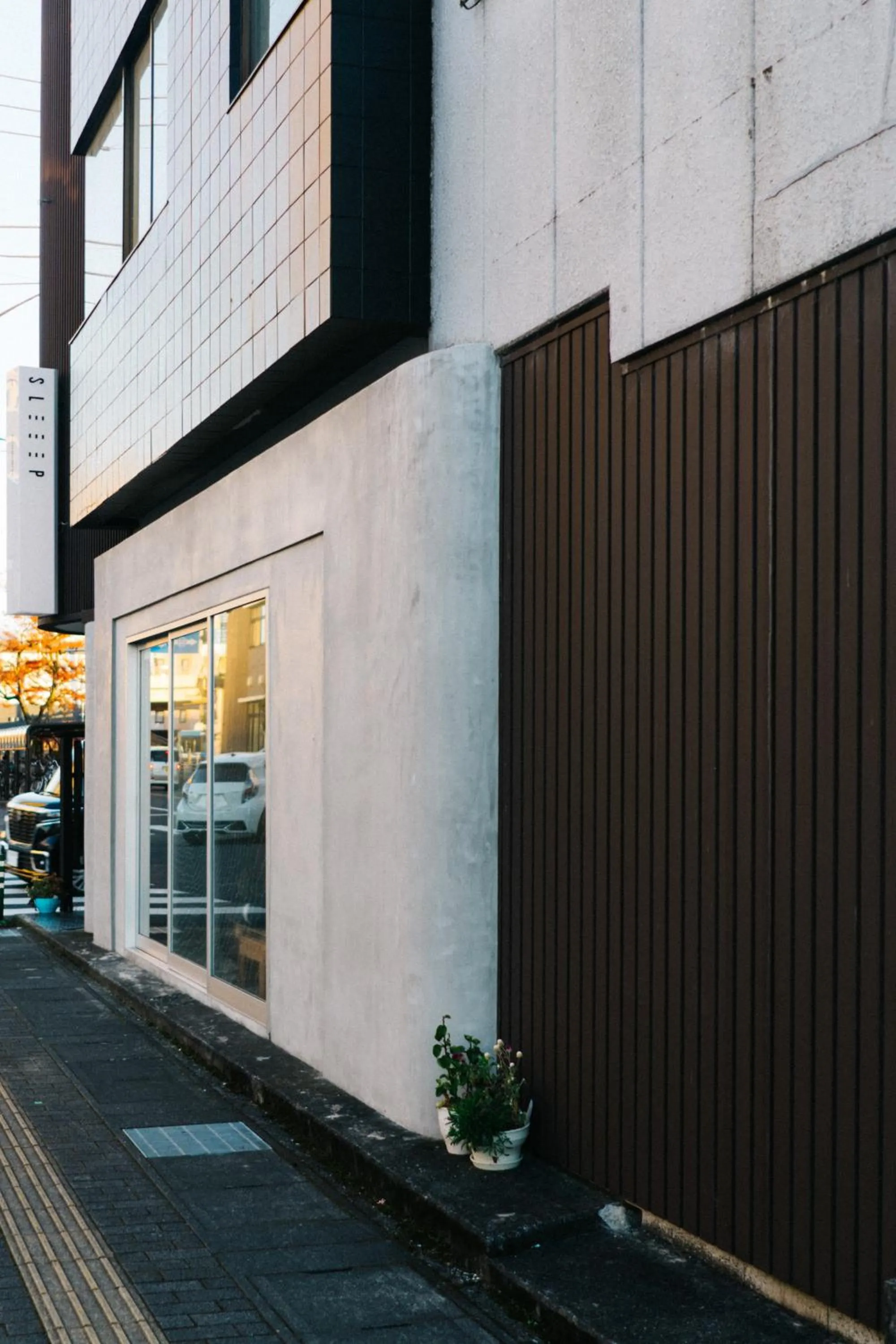Property building in SLEEEP Fuji