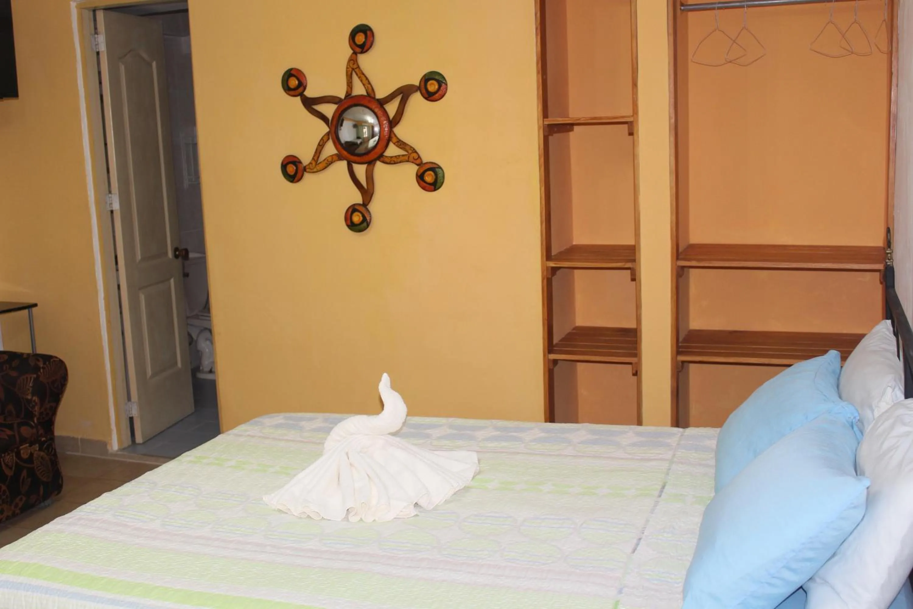 Photo of the whole room, Bed in Hotel Valle Verde