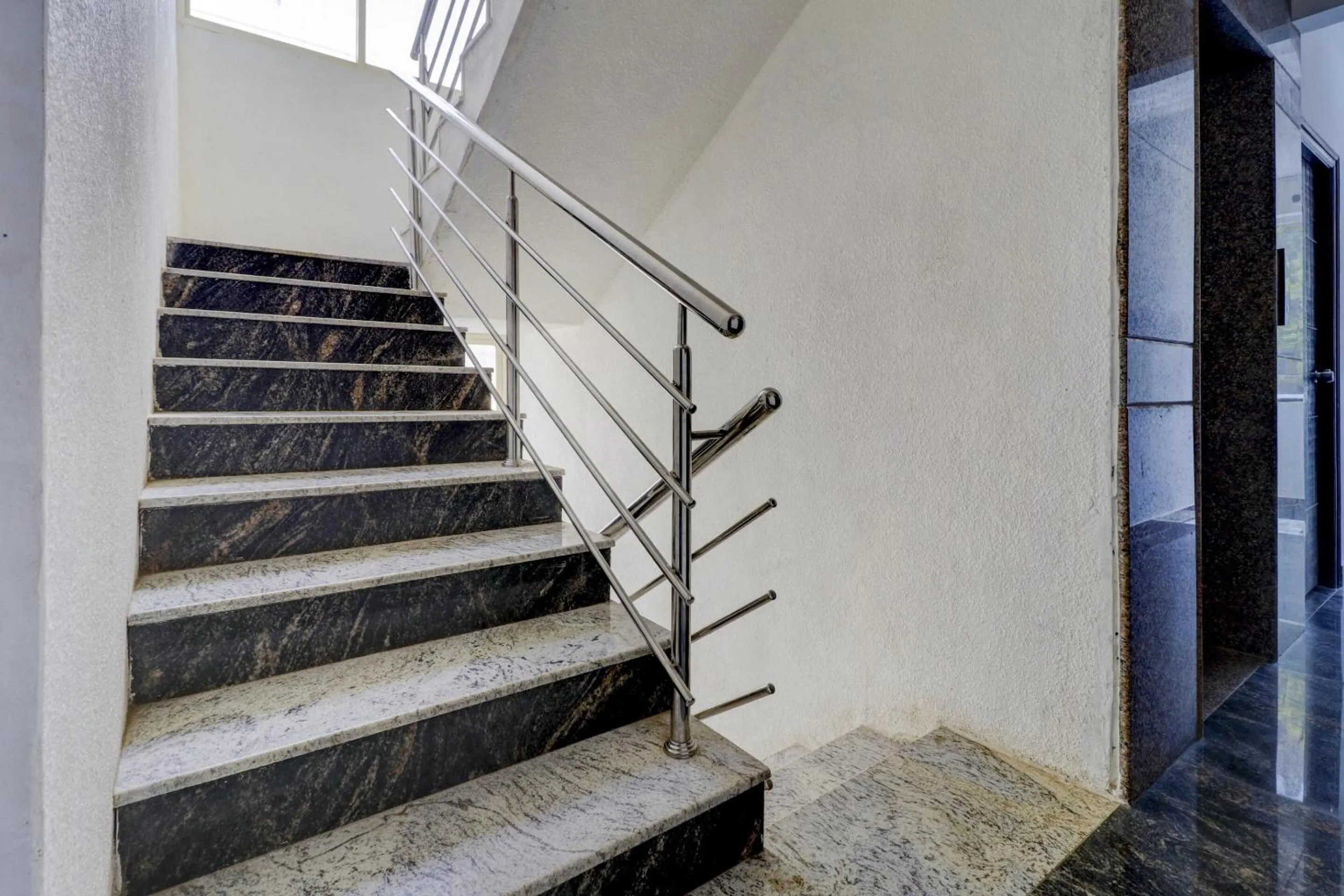 Lobby or reception in Hotel O Sunshine Inn