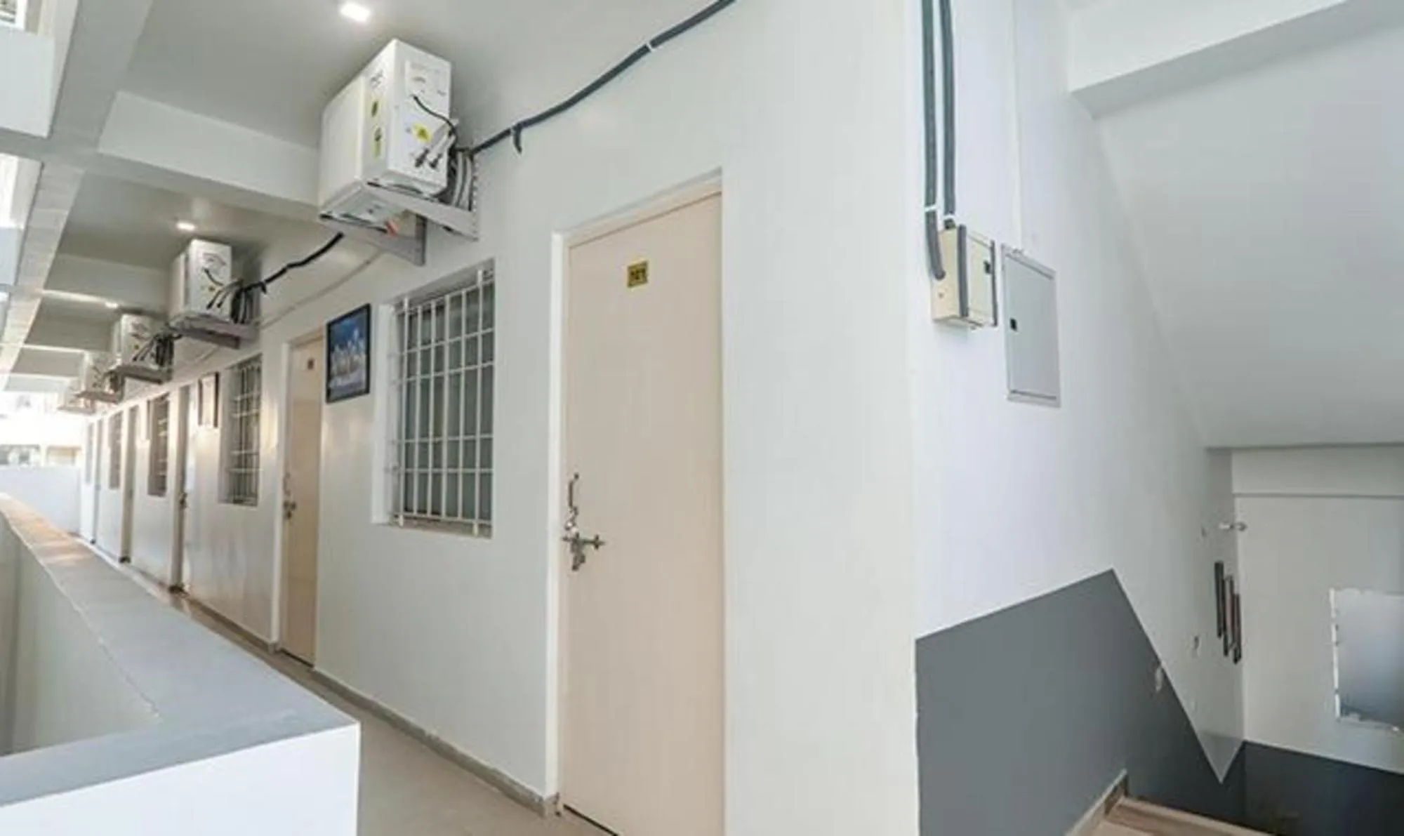 Lobby or reception in FabExpress Ashiyana Inn