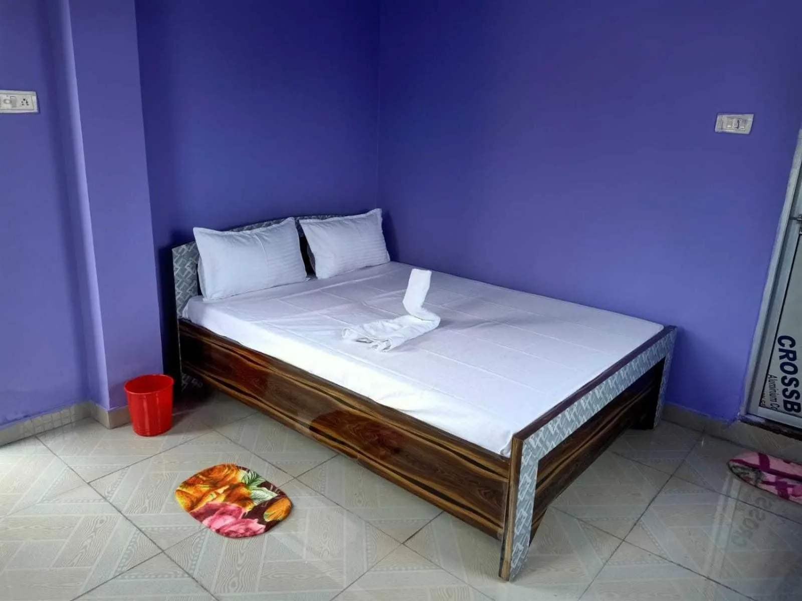 Bedroom in HOTEL O PRIYAL INn