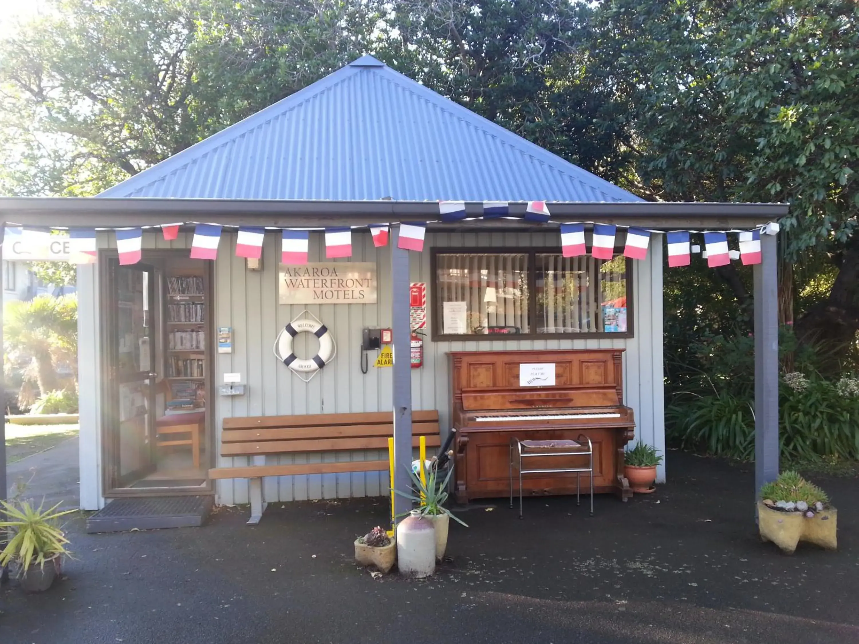 Lobby or reception in Akaroa Waterfront Motels Lobby or reception in Akaroa Waterfront Motels