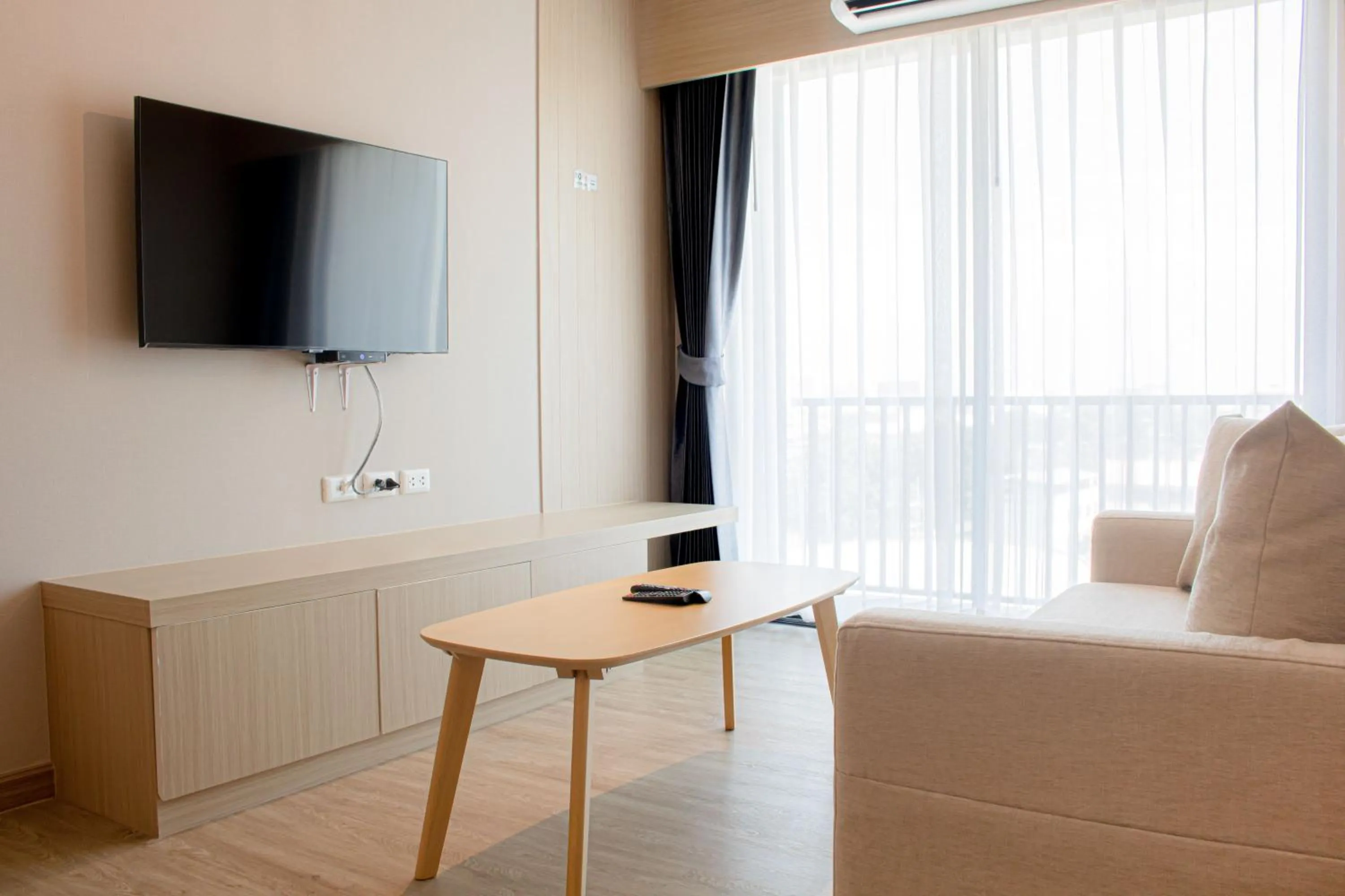 Living room in ONE Hotel