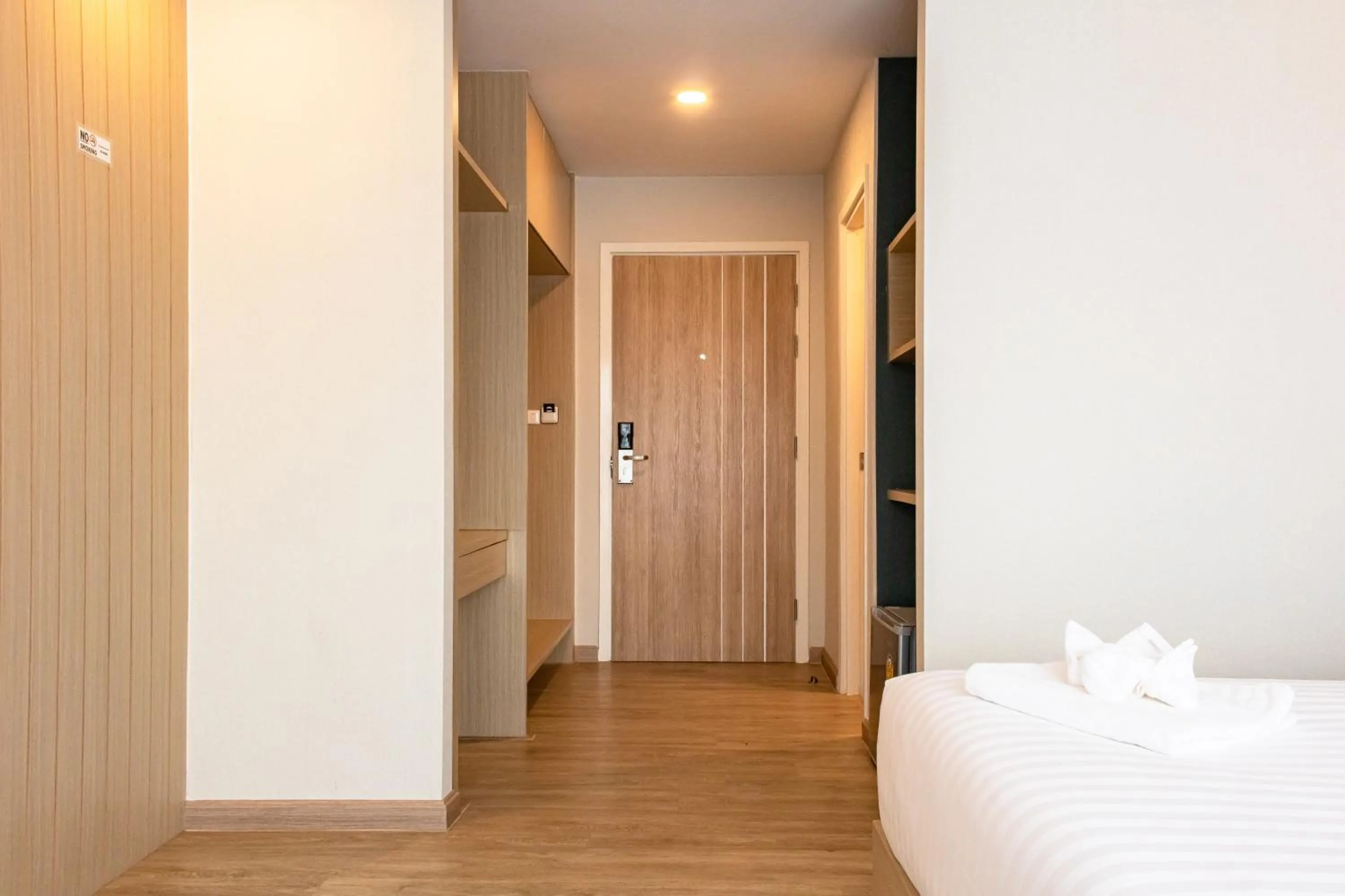 View (from property/room), Bed in ONE Hotel