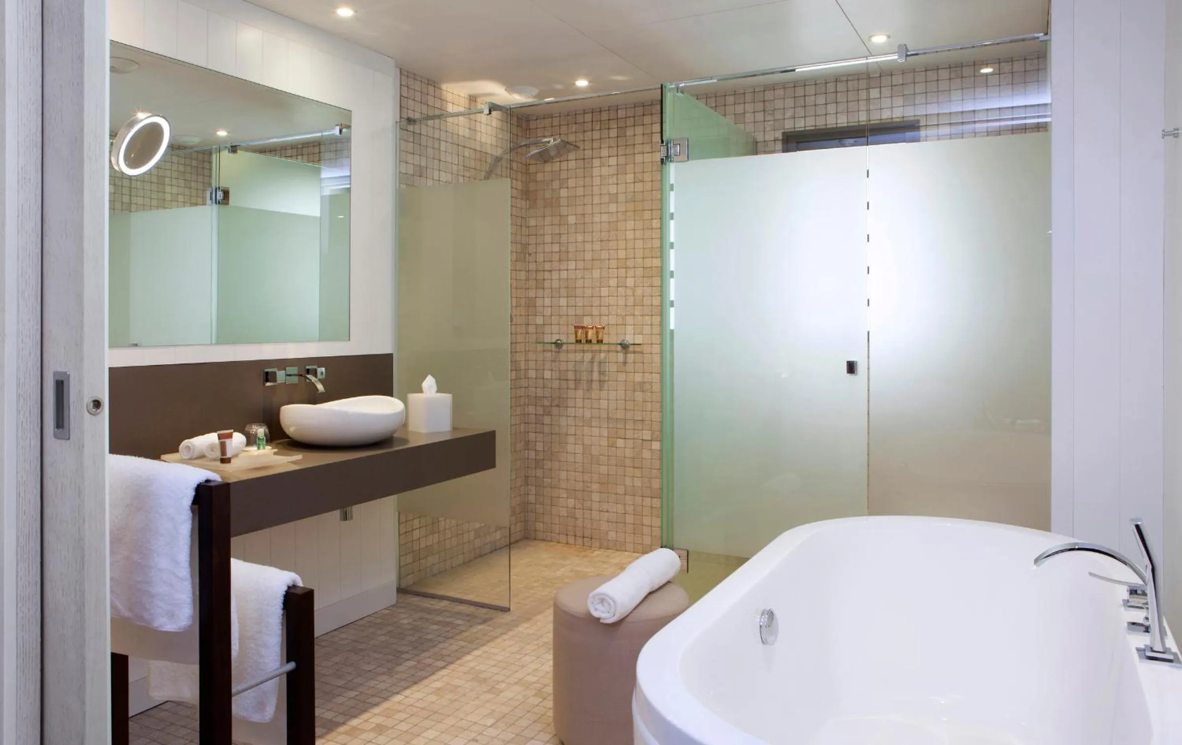 Bathroom in Sheraton New Caledonia Deva Spa & Golf Resort