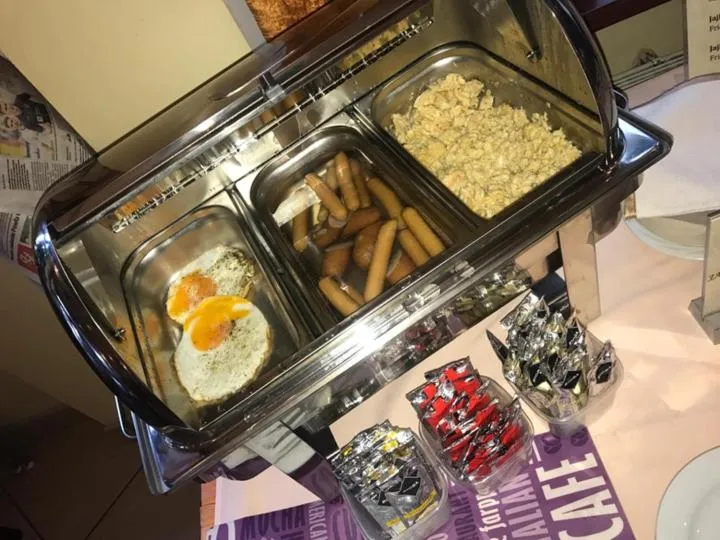 Breakfast in Hotel Restauracja Podzamcze