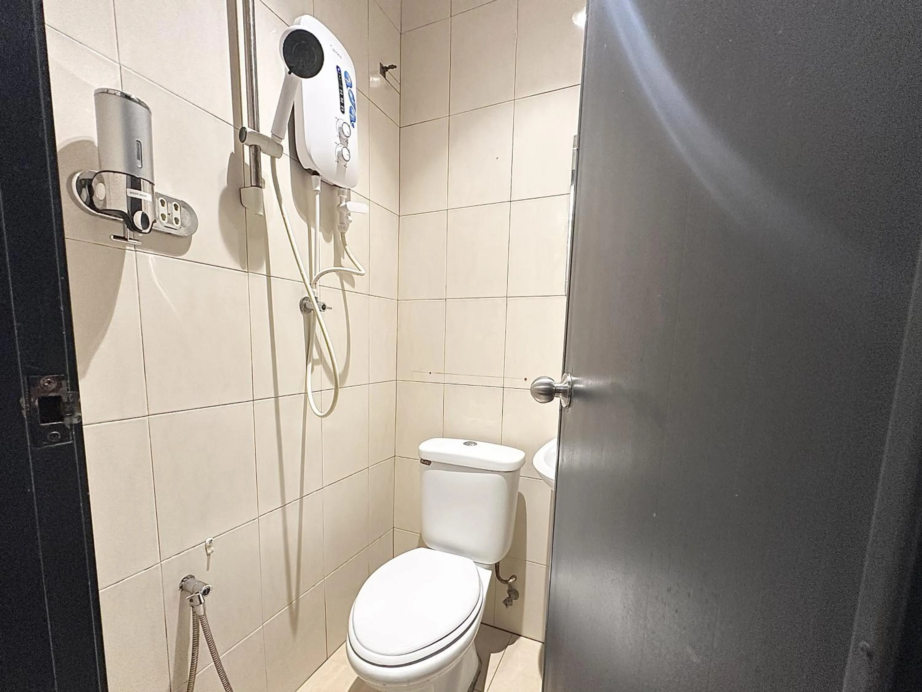 Toilet in # Hashtag Hotel - Self Check in