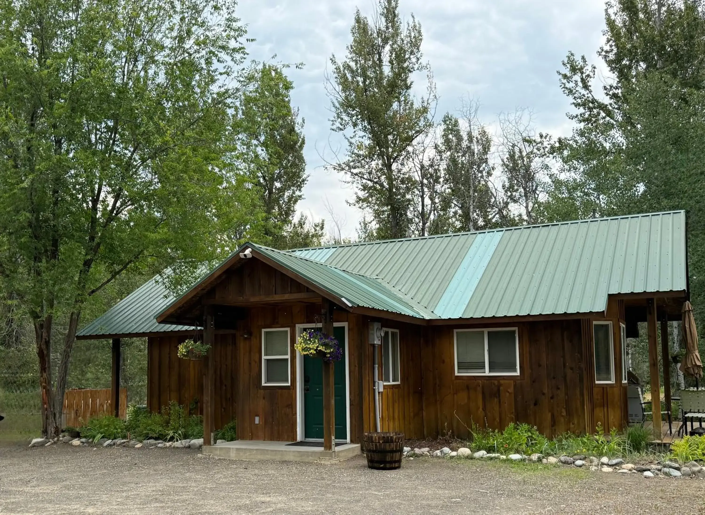 Property building in River Run Inn Property building in River Run Inn