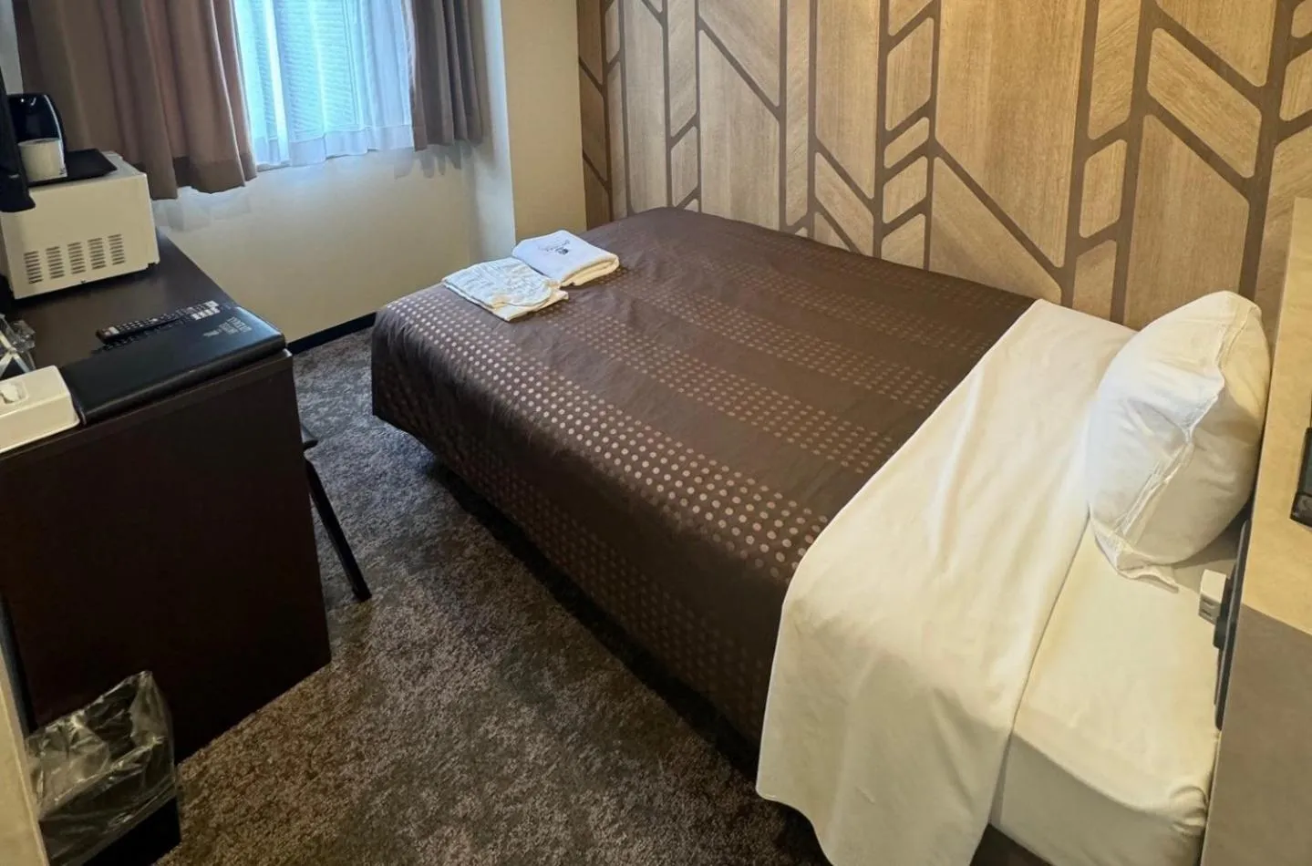 Bed in HOTEL LiVEMAX Kyoto Gojo