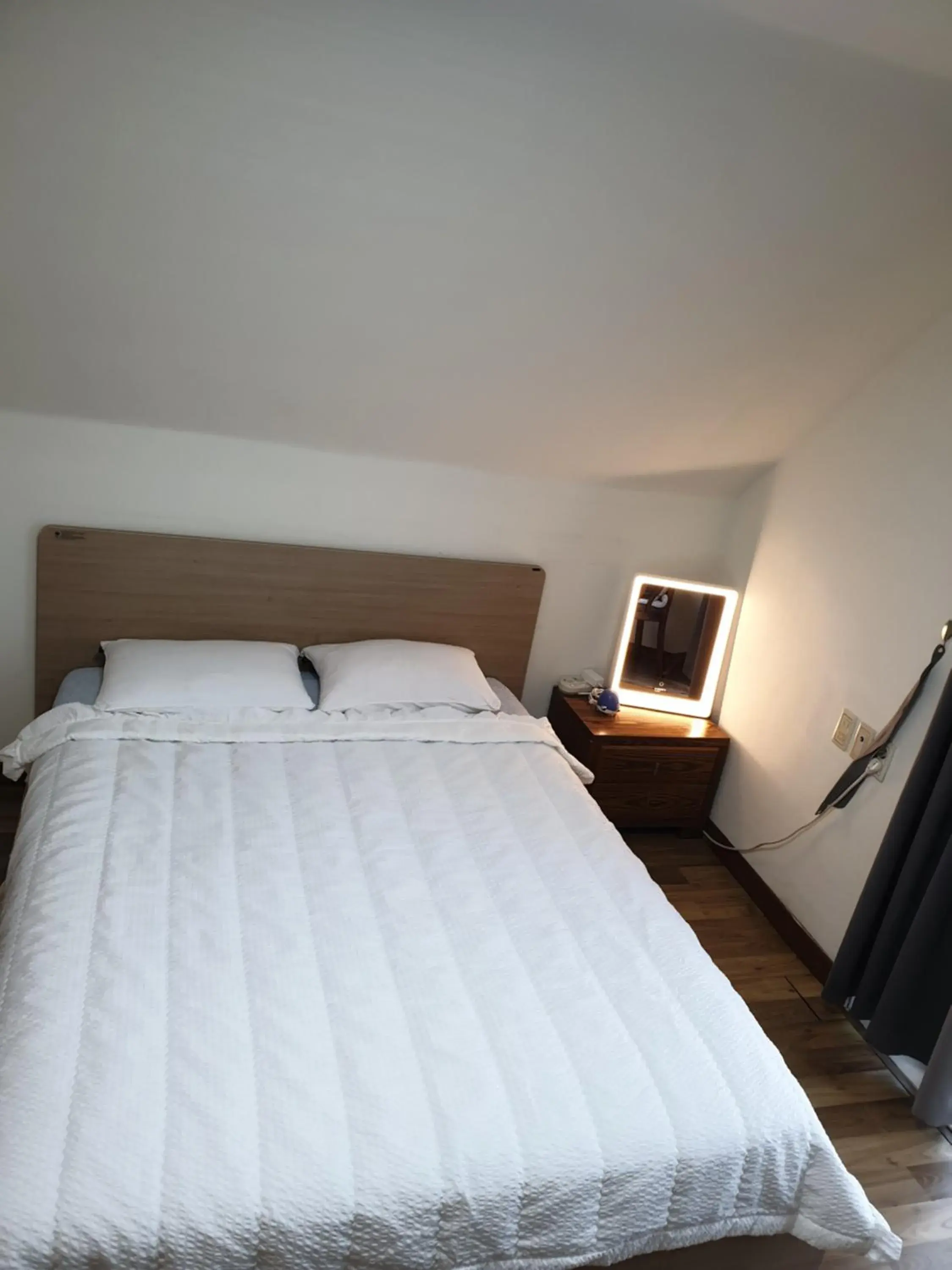 Bed in Namhae Neuhaus Bed in Namhae Neuhaus