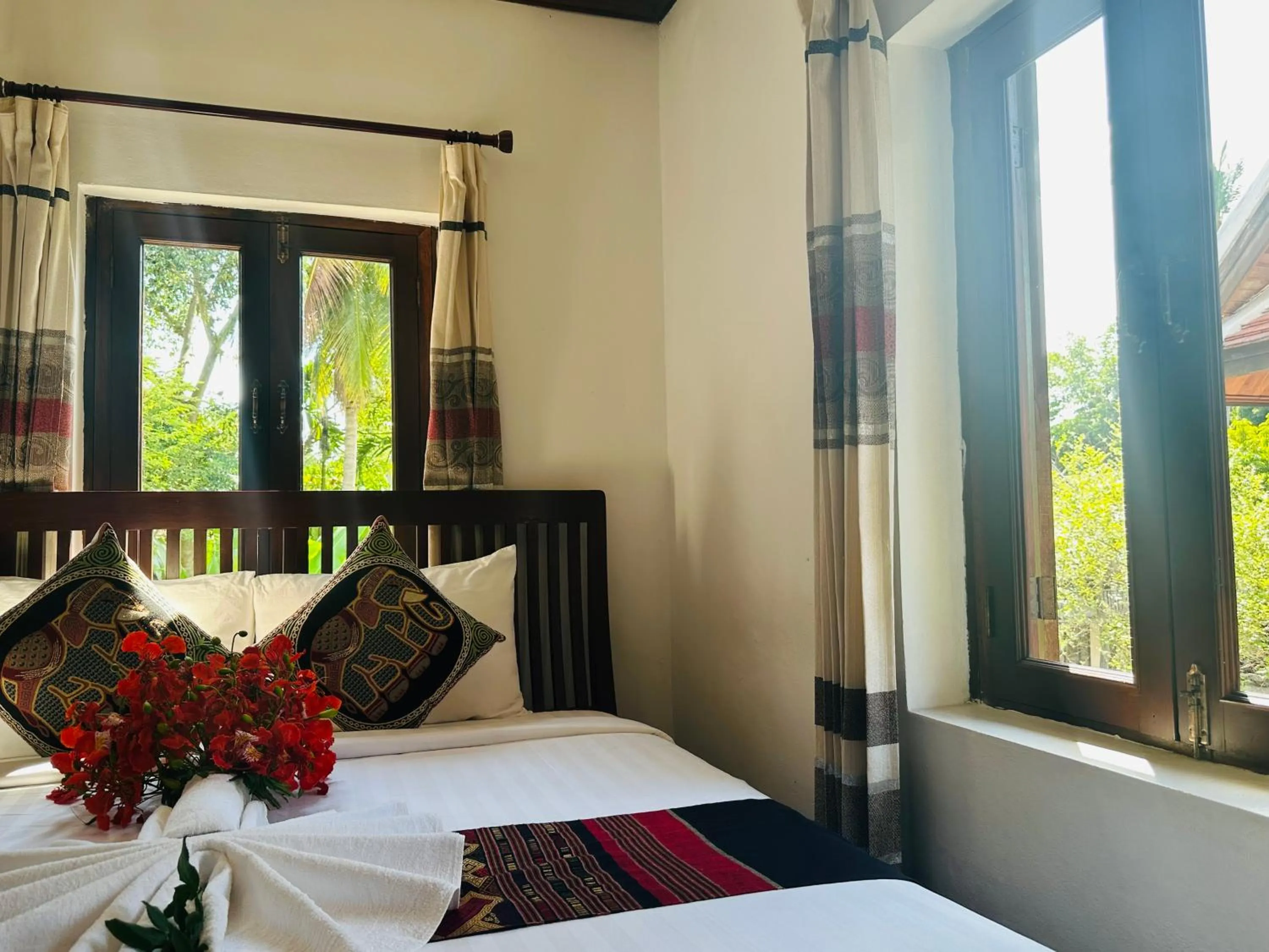 Bed in Thatsaphone Hotel