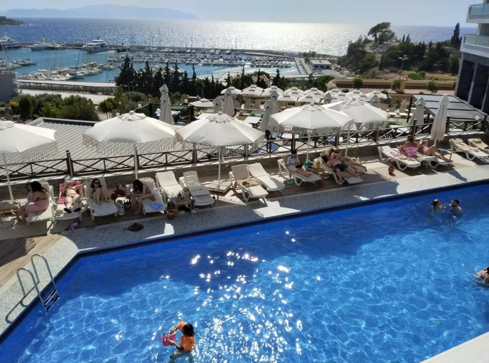 Pool view in Suhan Seaport Hotel