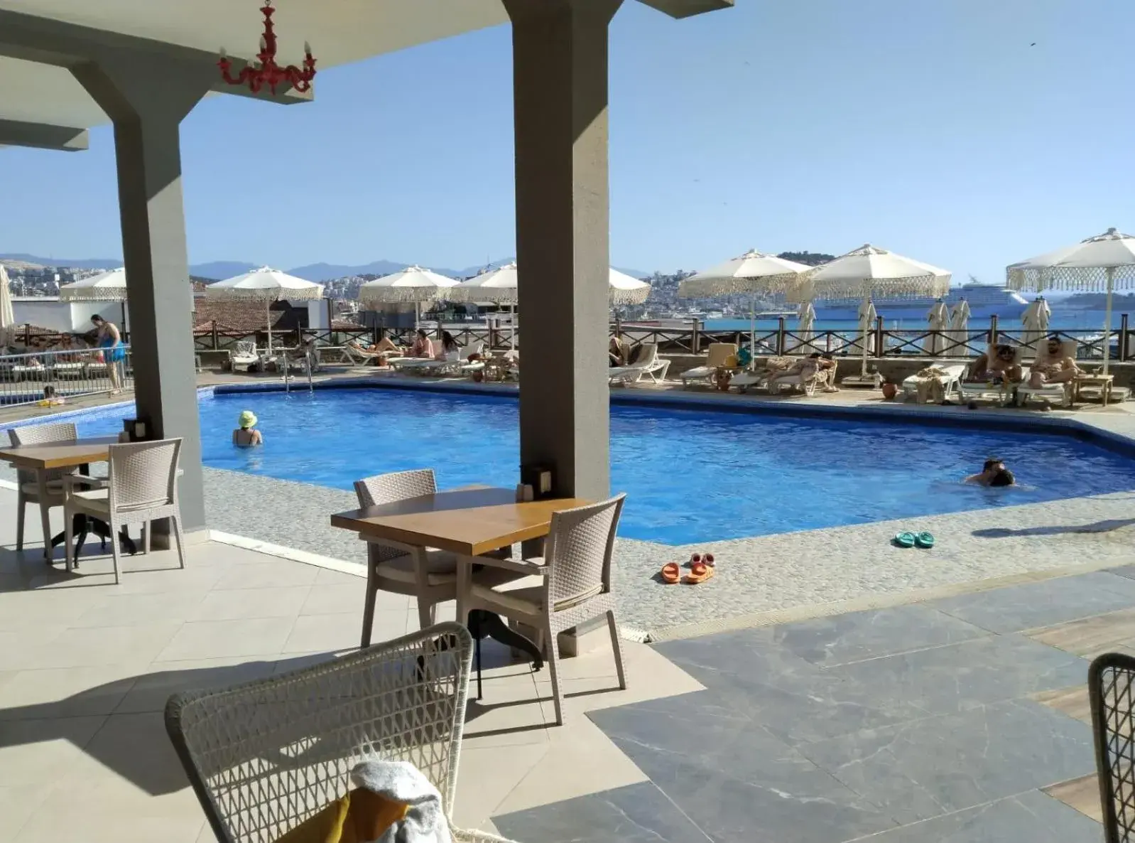 Restaurant/places to eat in Suhan Seaport Hotel Restaurant/places to eat in Suhan Seaport Hotel