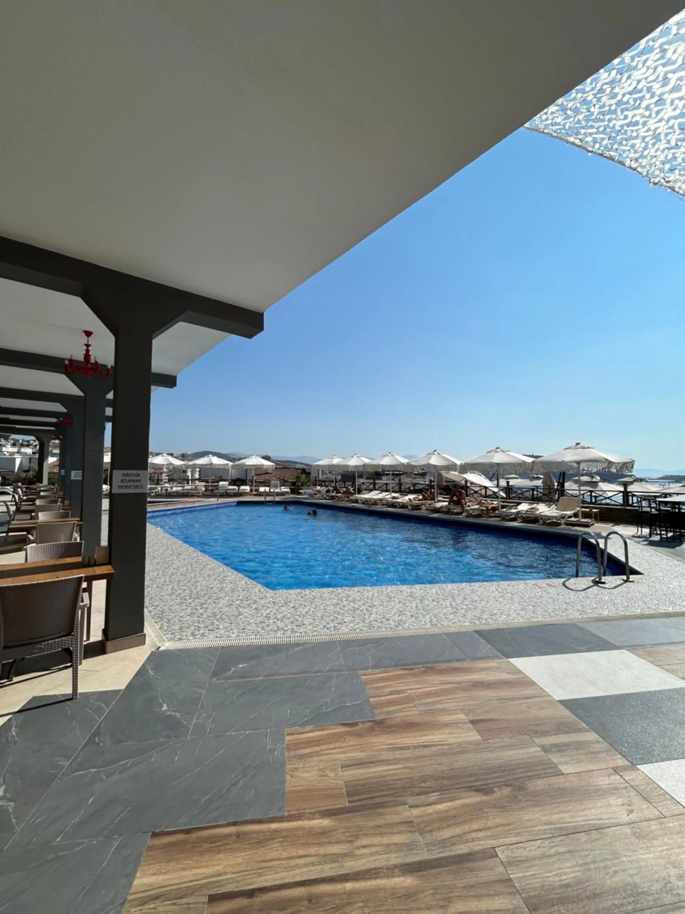 Pool view in Suhan Seaport Hotel