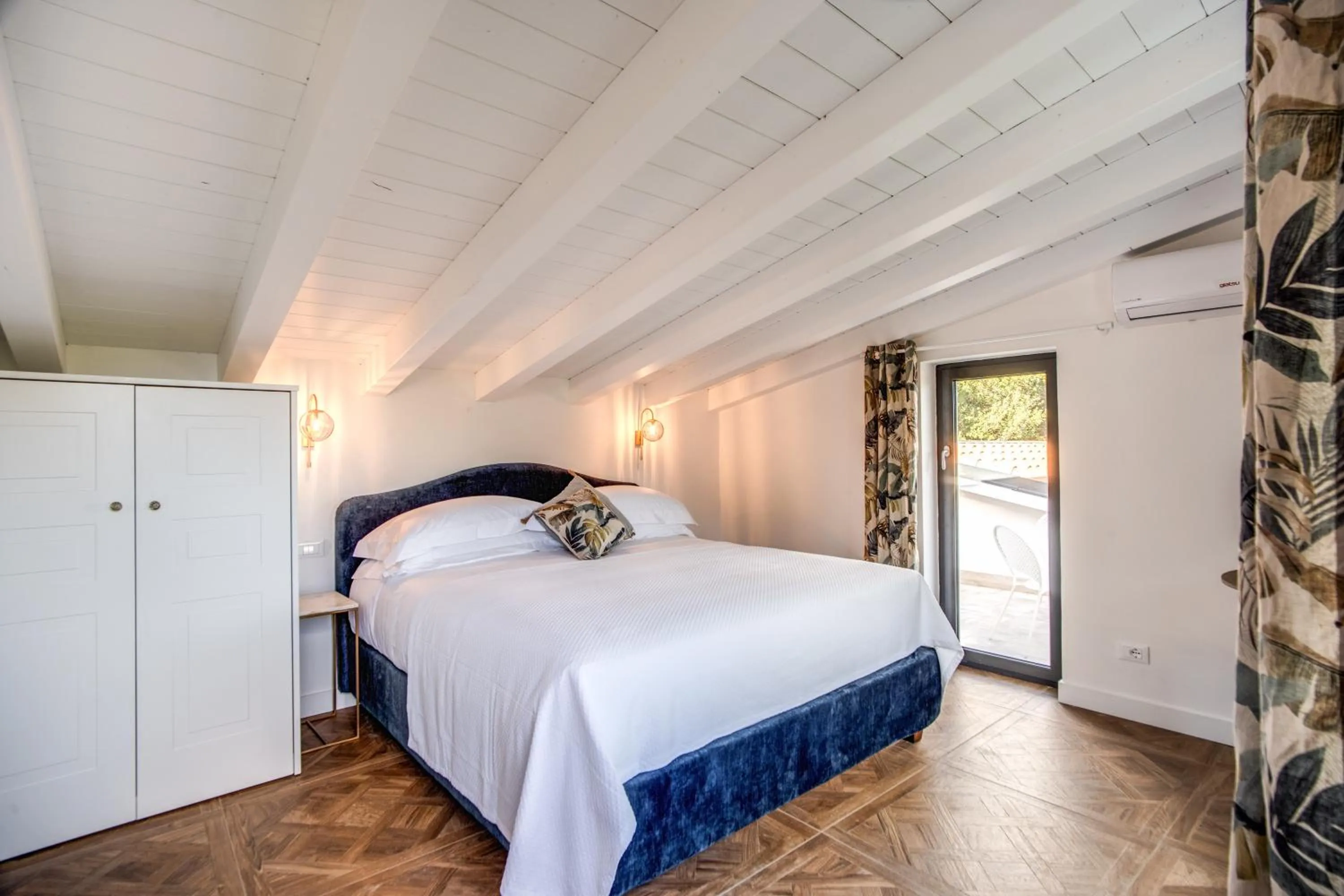 Bed in Vigna Caio Relais & Spa