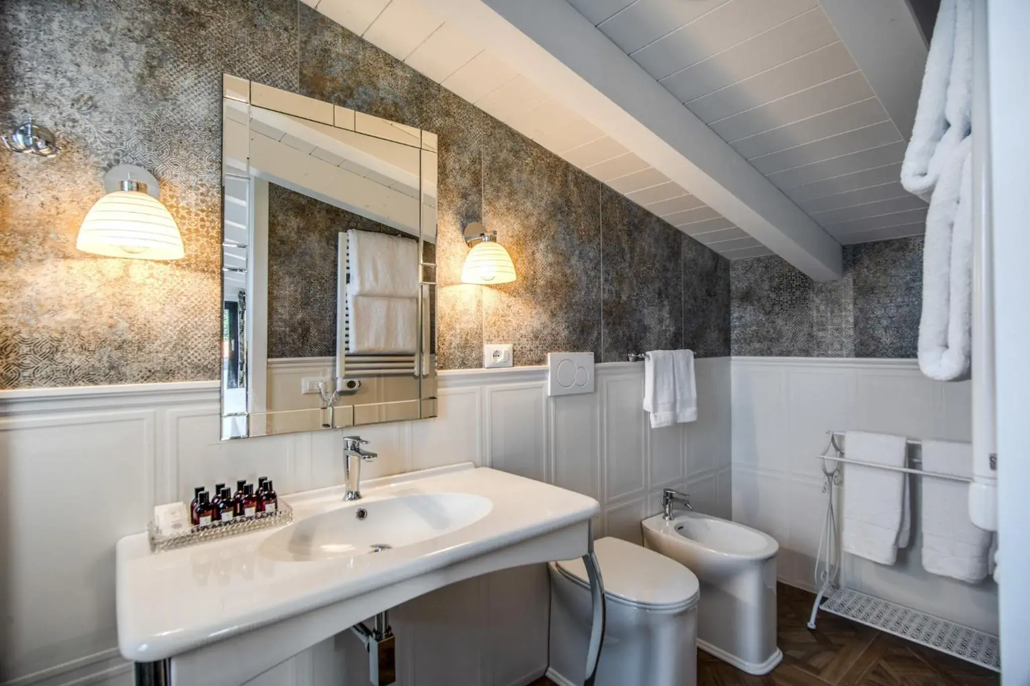 Bathroom in Vigna Caio Relais & Spa Bathroom in Vigna Caio Relais & Spa