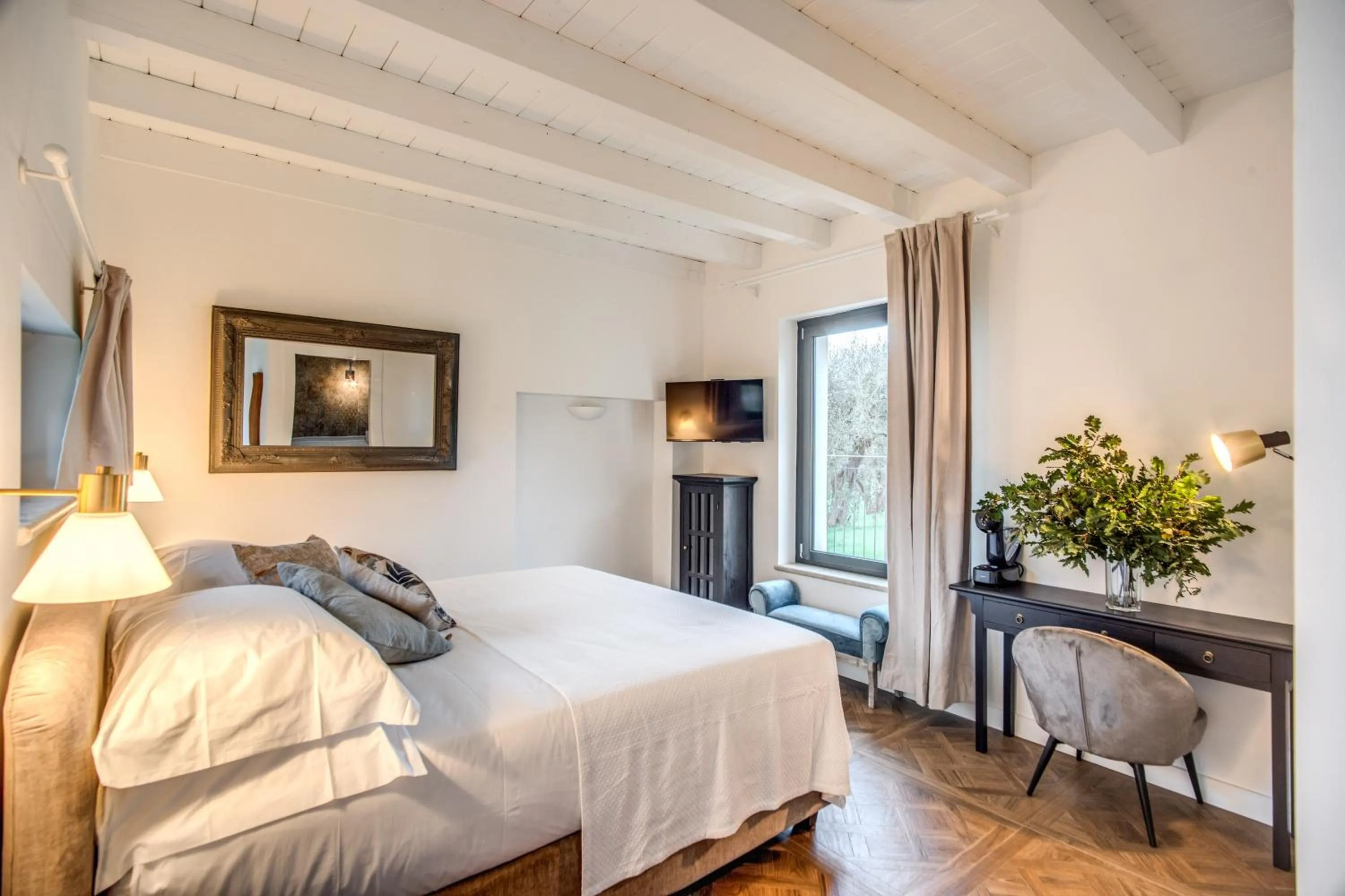 Bed in Vigna Caio Relais & Spa