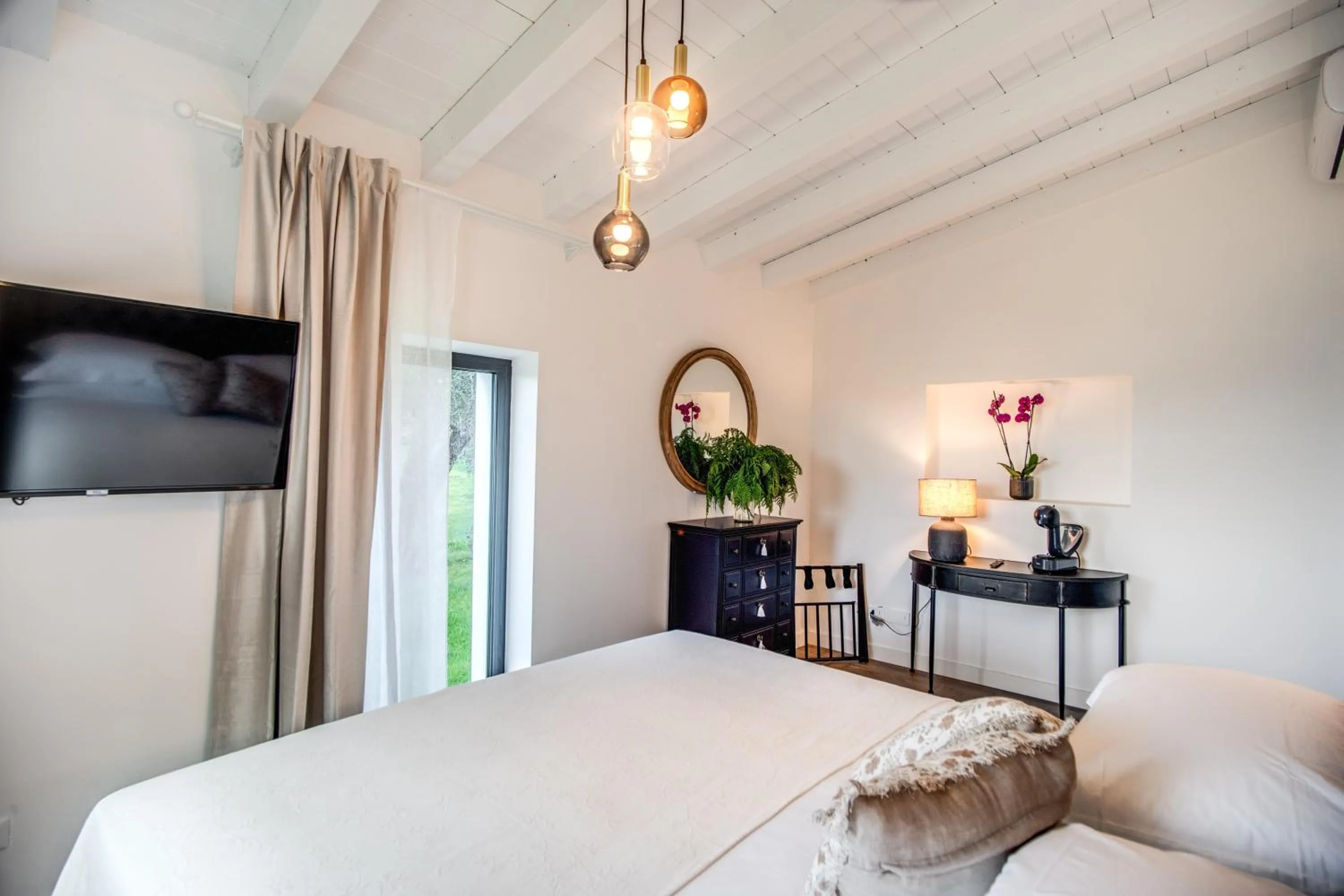 Bed in Vigna Caio Relais & Spa